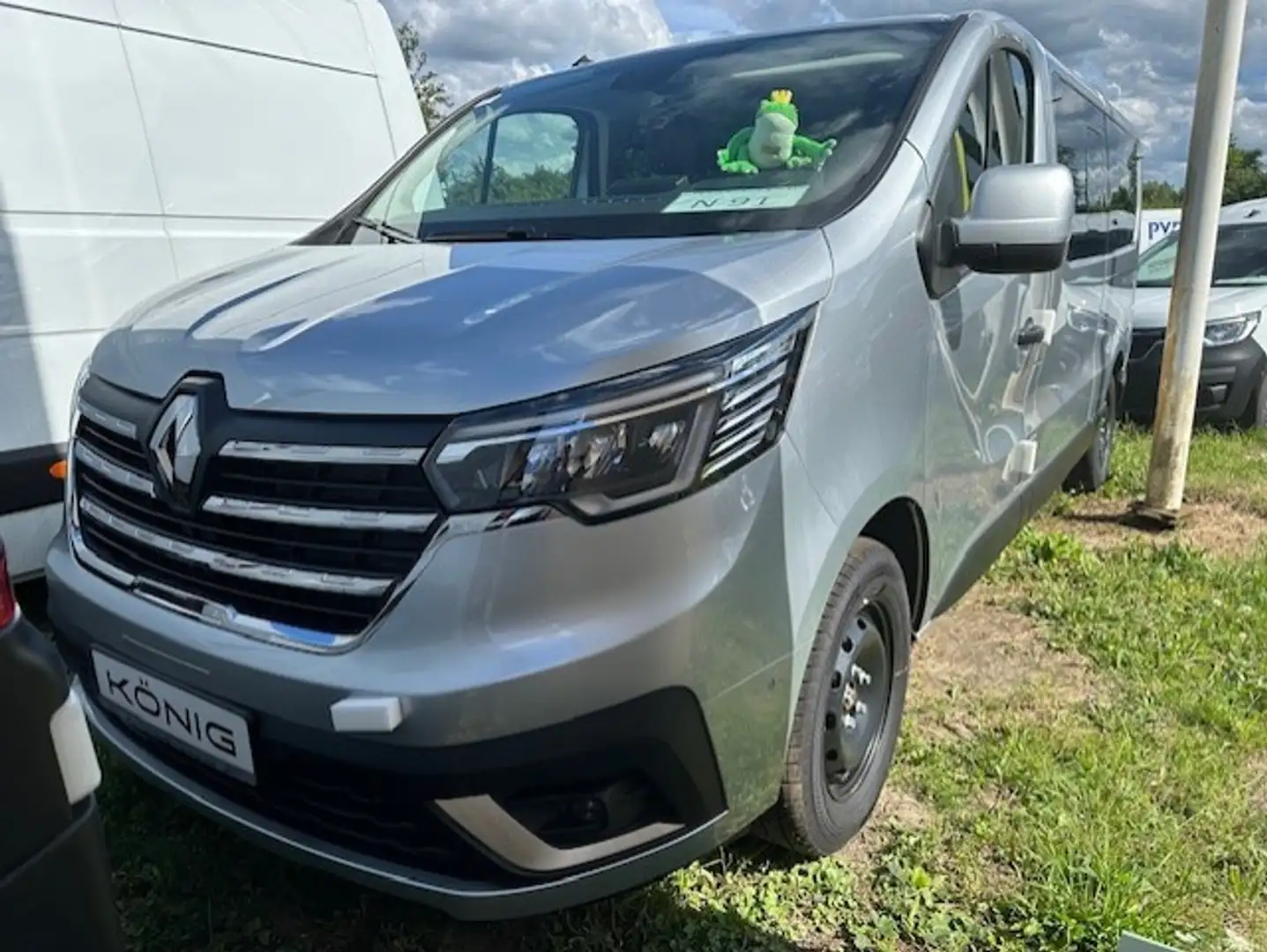 Renault Trafic Pkw Grand Life Blue dCi 150 EDC Gris - 1
