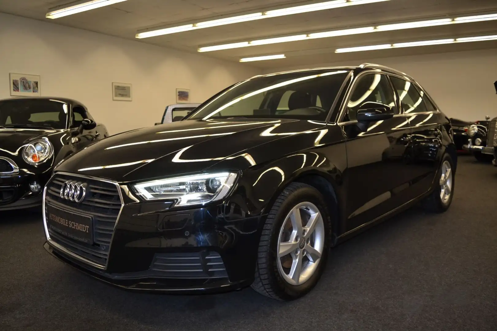 Audi A3 SPORTBACK (Facelift) NAVI Noir - 1