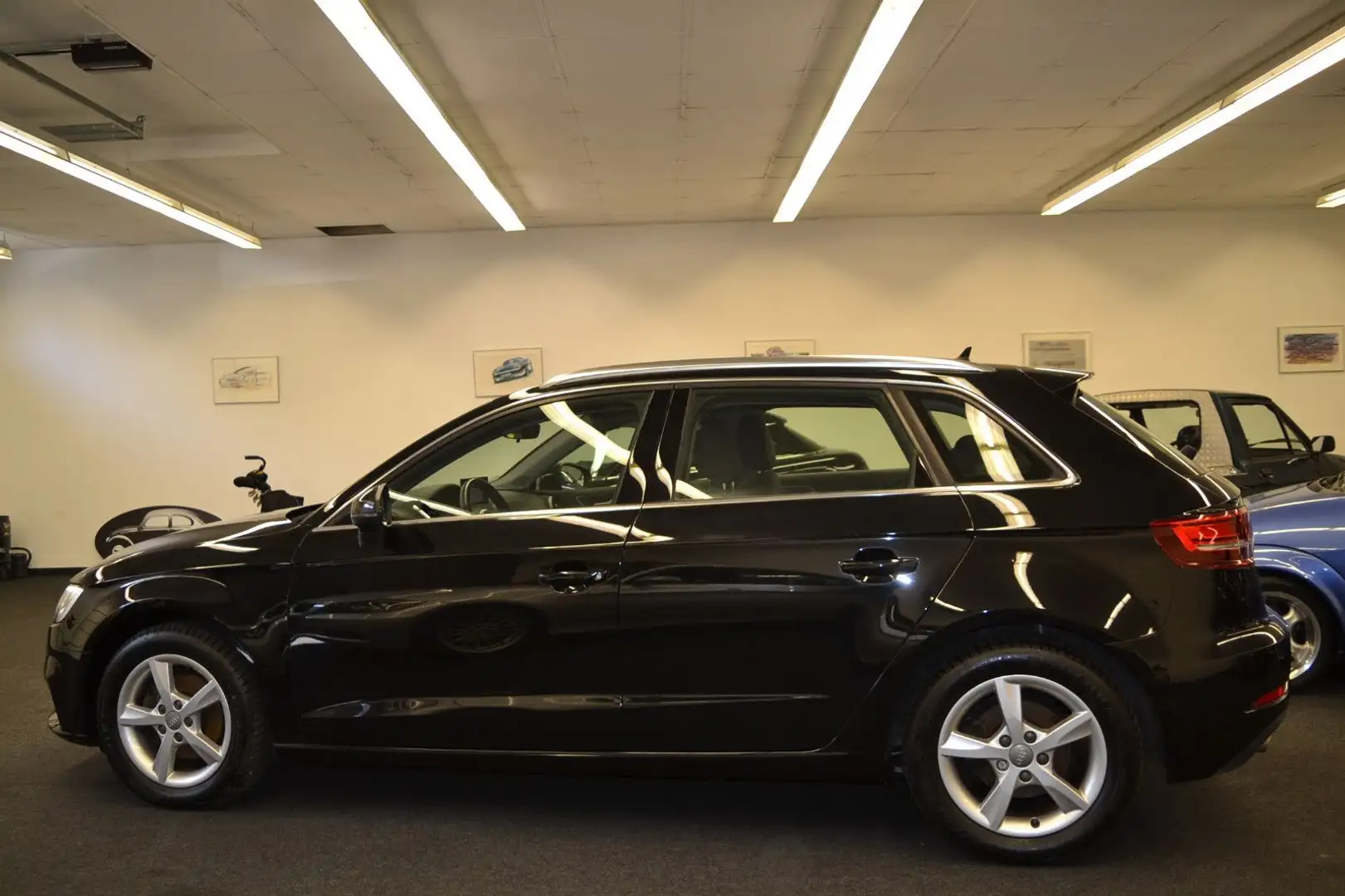 Audi A3 SPORTBACK (Facelift) NAVI Noir - 2