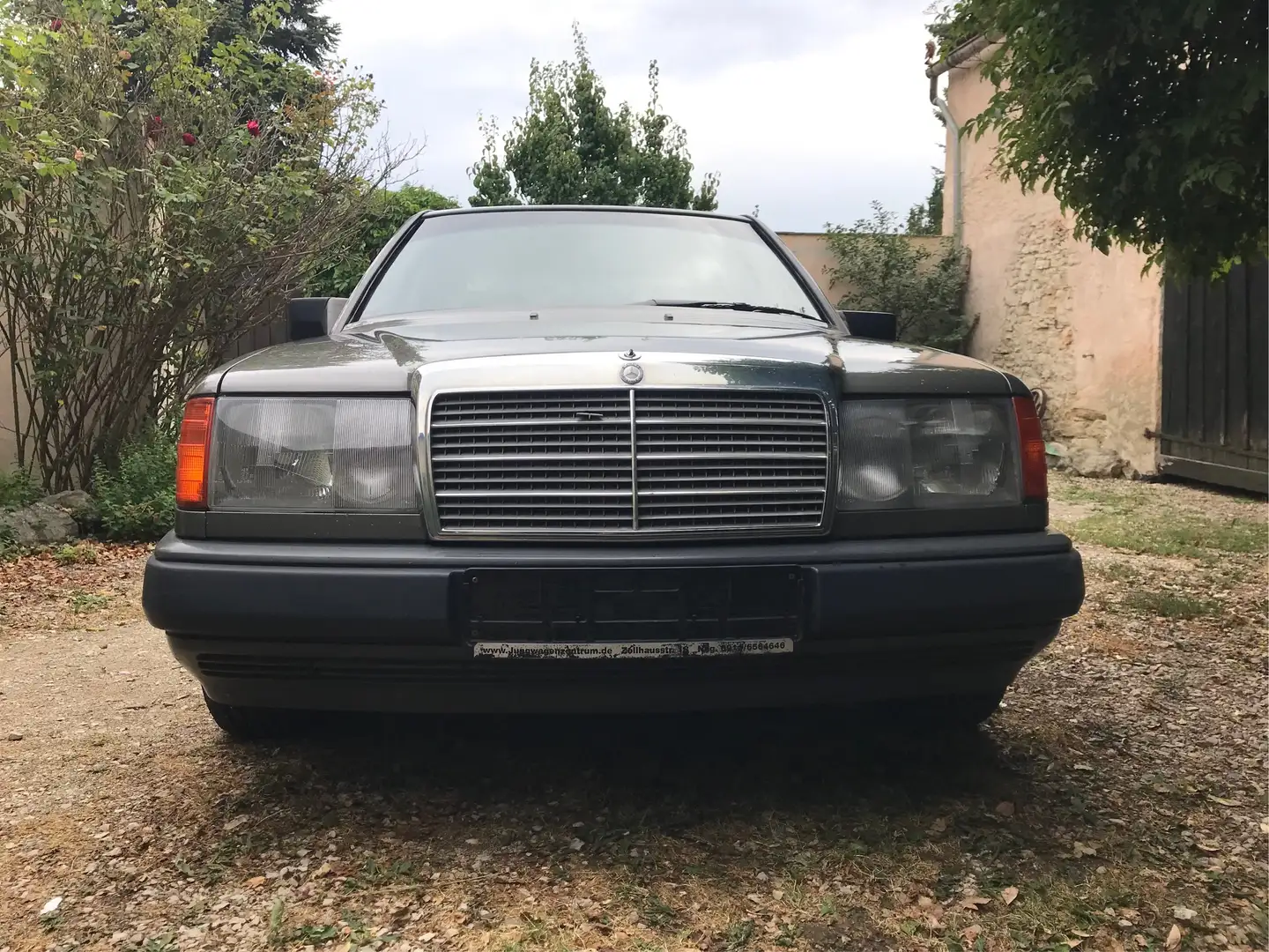 Mercedes-Benz 230 230 E Gri - 2