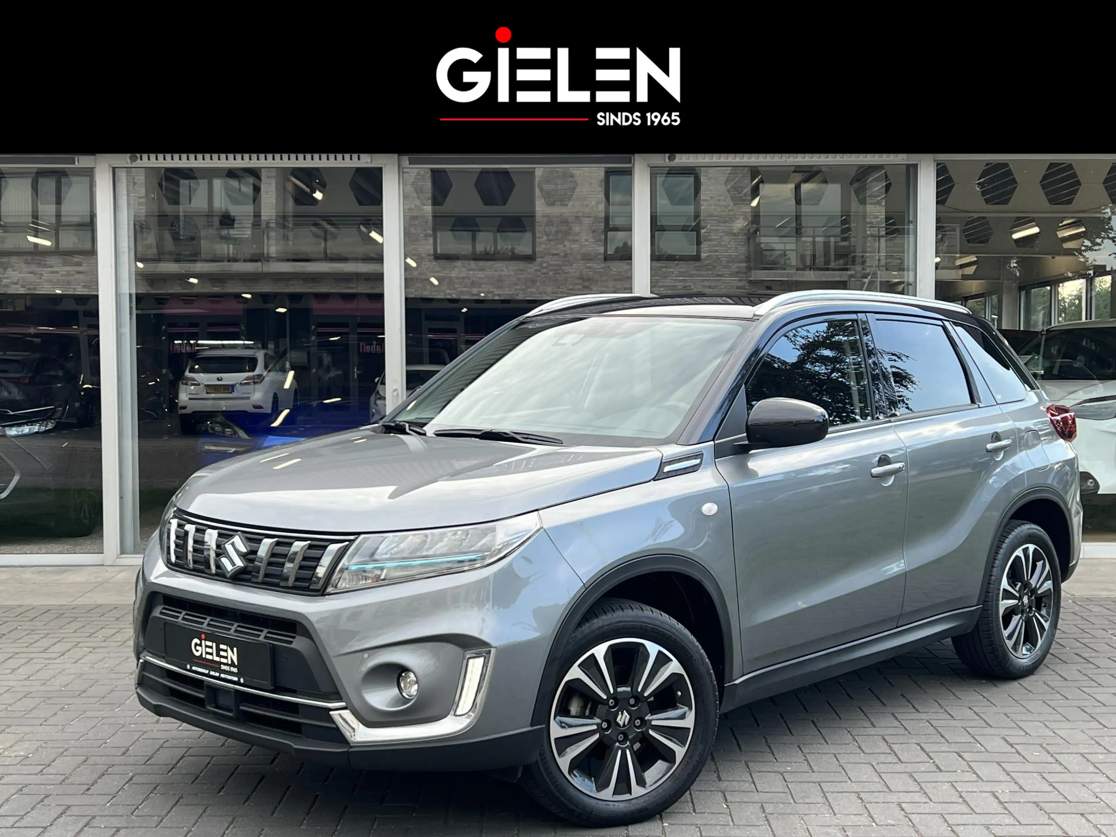 Suzuki Vitara 1.5 Hybrid Select | Trekhaak, Dodehoekherkenning,