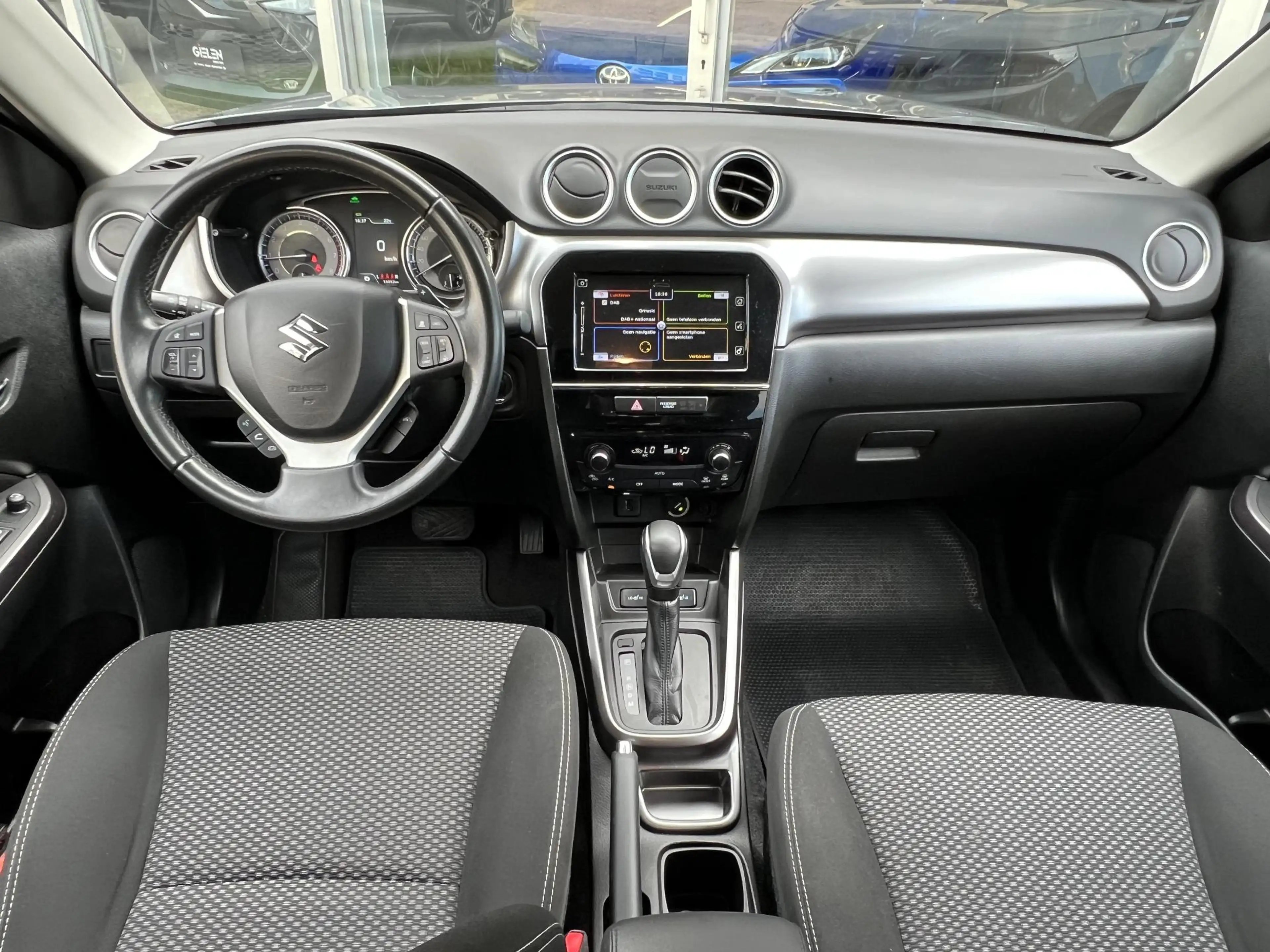 Suzuki Vitara 1.5 Hybrid Select | Trekhaak, Dodehoekherkenning, — photo 17