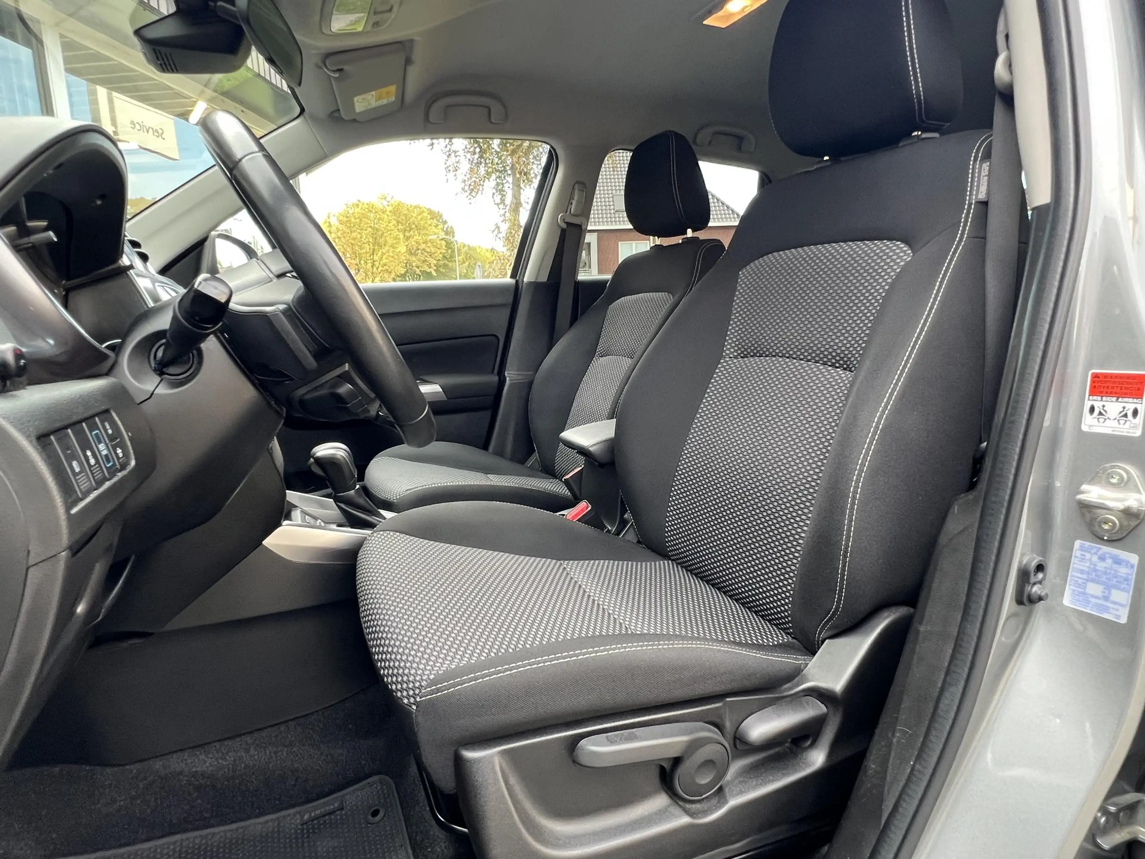 Suzuki Vitara 1.5 Hybrid Select | Trekhaak, Dodehoekherkenning, — photo 16