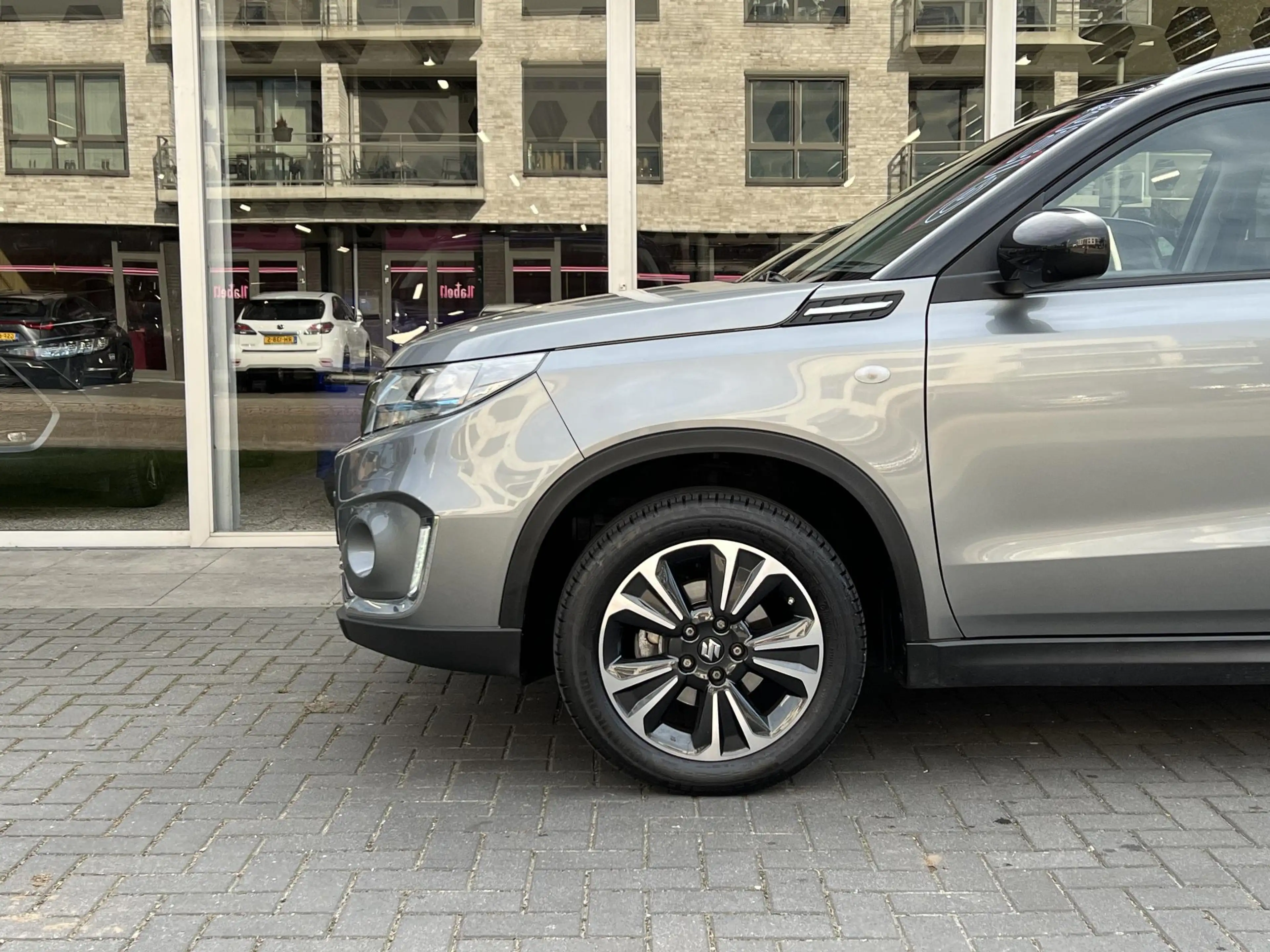Suzuki Vitara 1.5 Hybrid Select | Trekhaak, Dodehoekherkenning, — photo 12