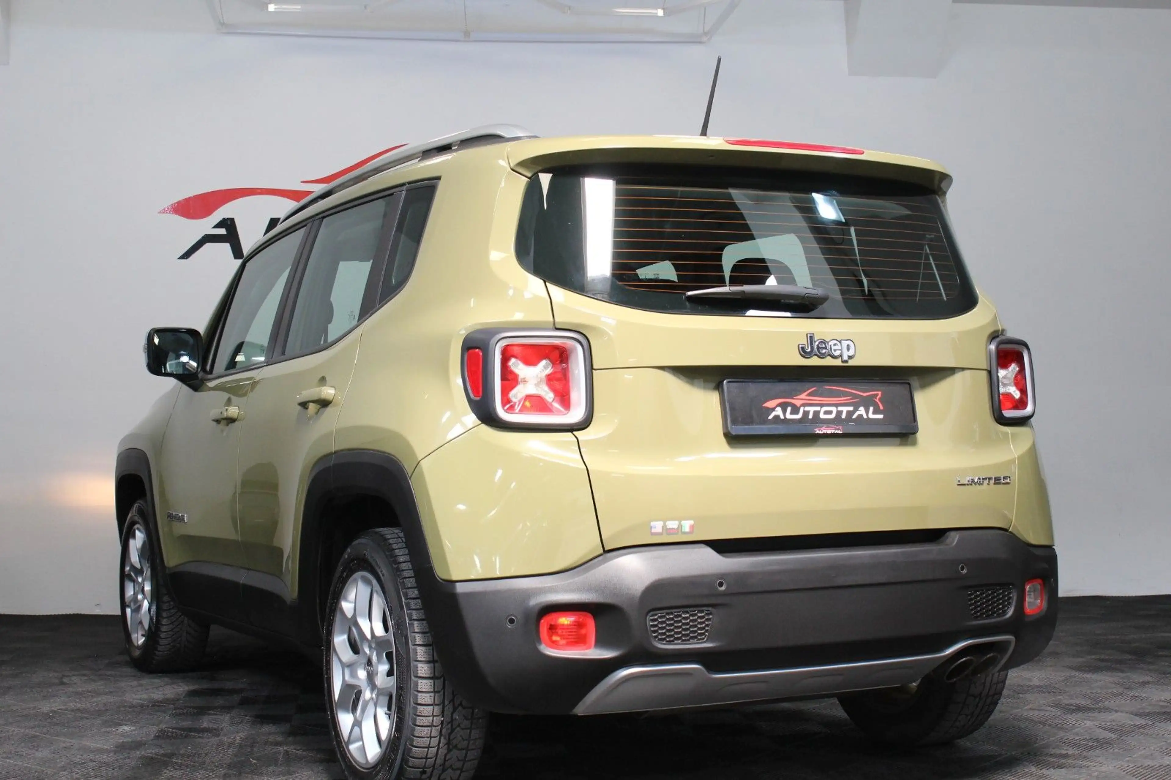 Jeep Renegade Limited FWD*Leder*Tempomat*Bluetooth* — photo 15
