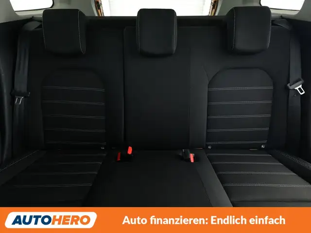 Dacia Duster view 16