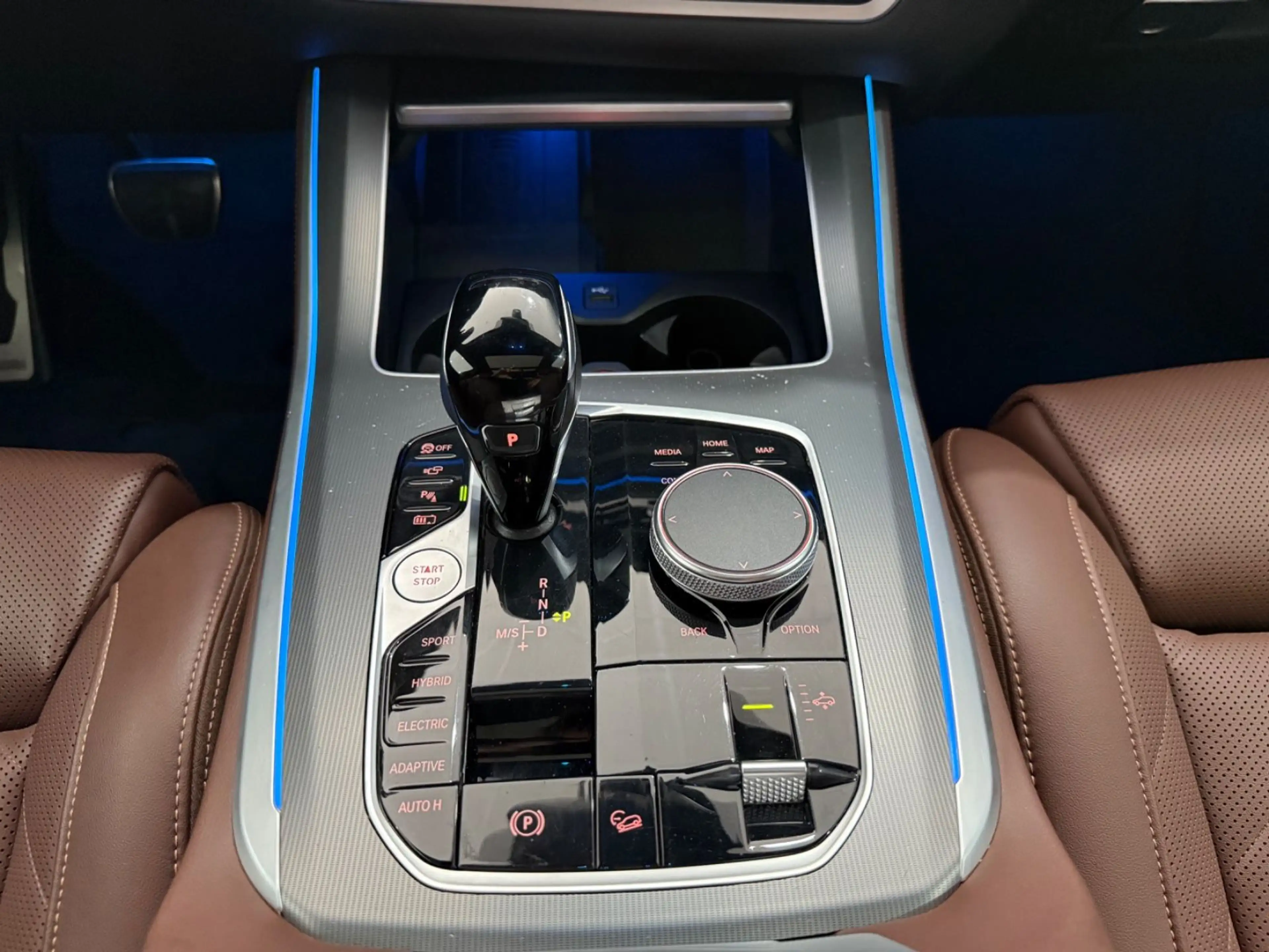 BMW X5 xDrive 45e*M-PAKET*PANO*ACC*LUFT*LASER*HEADUP — photo 6