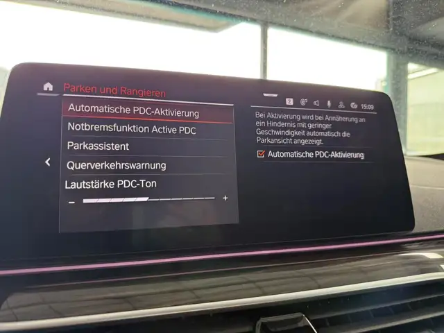 BMW 530 M-SPORT,SCHIEBEDACH,AHK,HuD,LASER,AMBIENTE,VIRTUA Ansicht 32