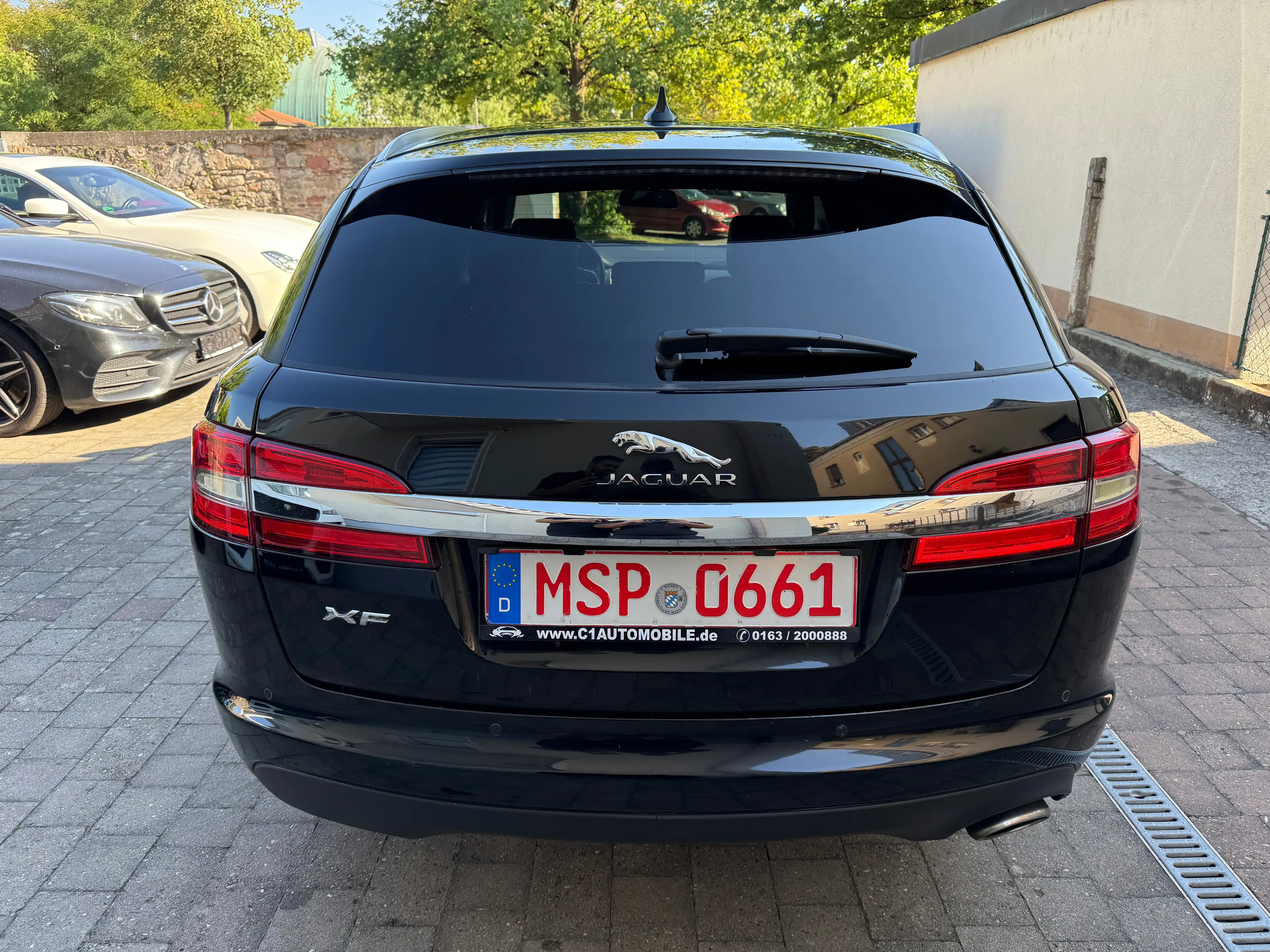 Jaguar XF Sportbrake 2.2 Automatik Kamera/Leder/Navi/2. — photo 5