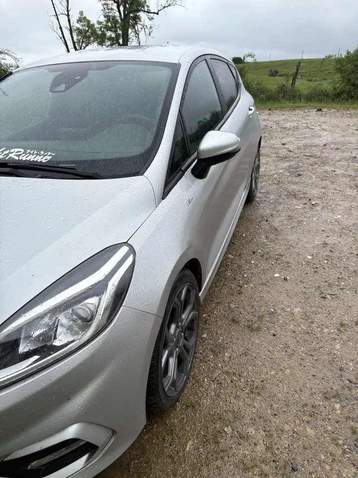Ford Fiesta 5 portes — photo 6