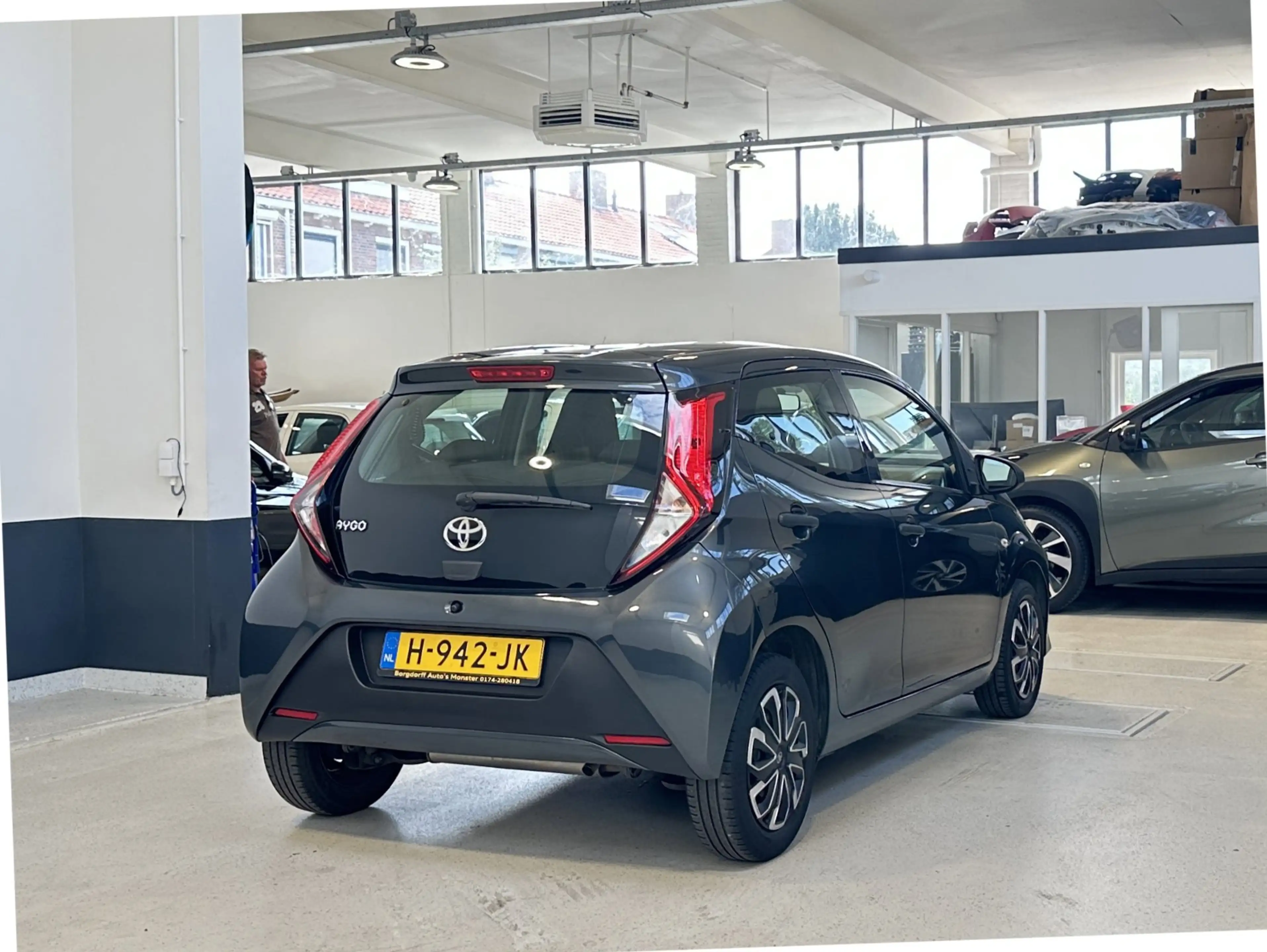 Toyota Aygo 1.0 VVT-i x-fun| NL| 1 Eig | Airco| C.V | Bluetoot — photo 5