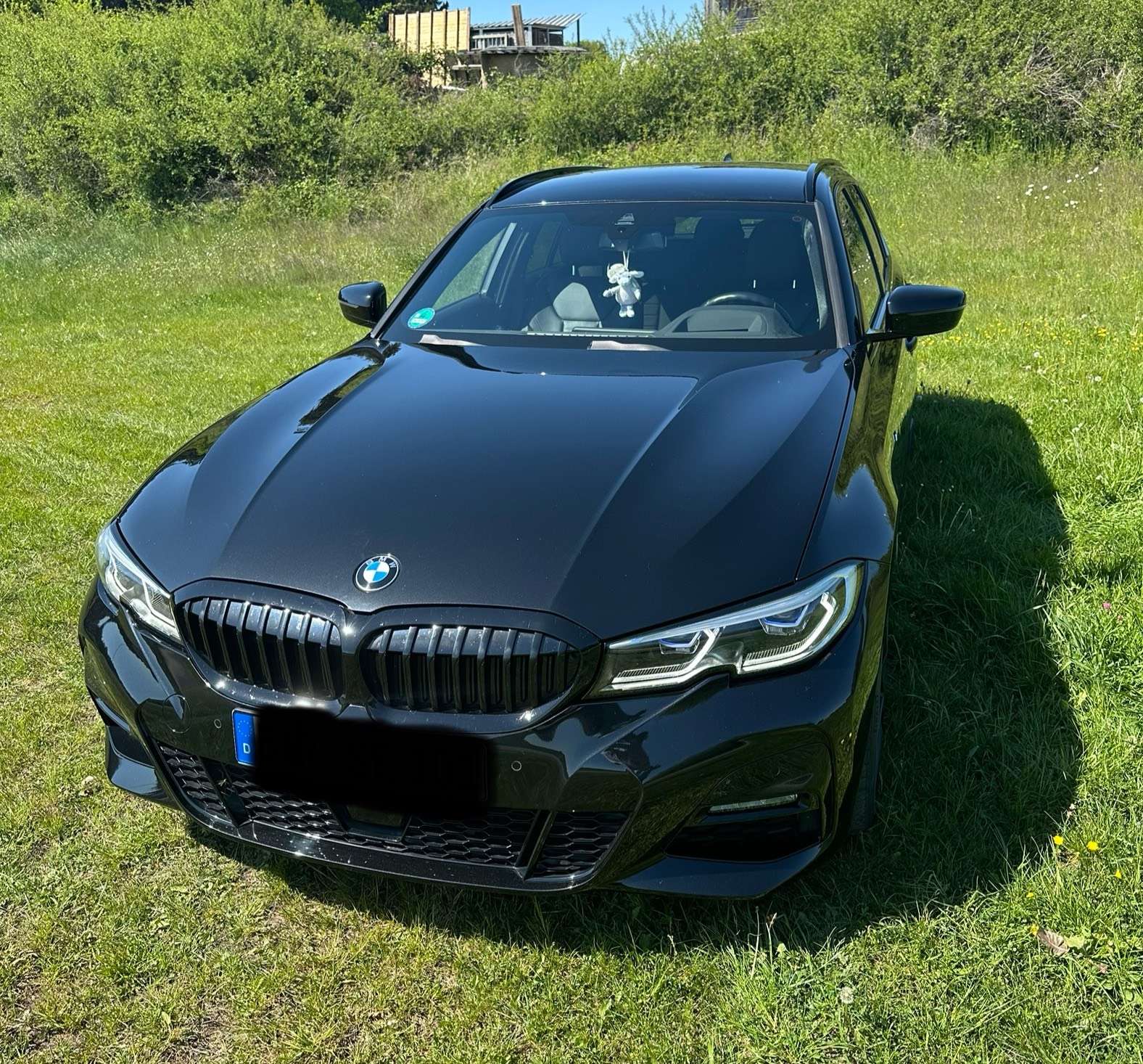Second hand Bmw 3 Series 320