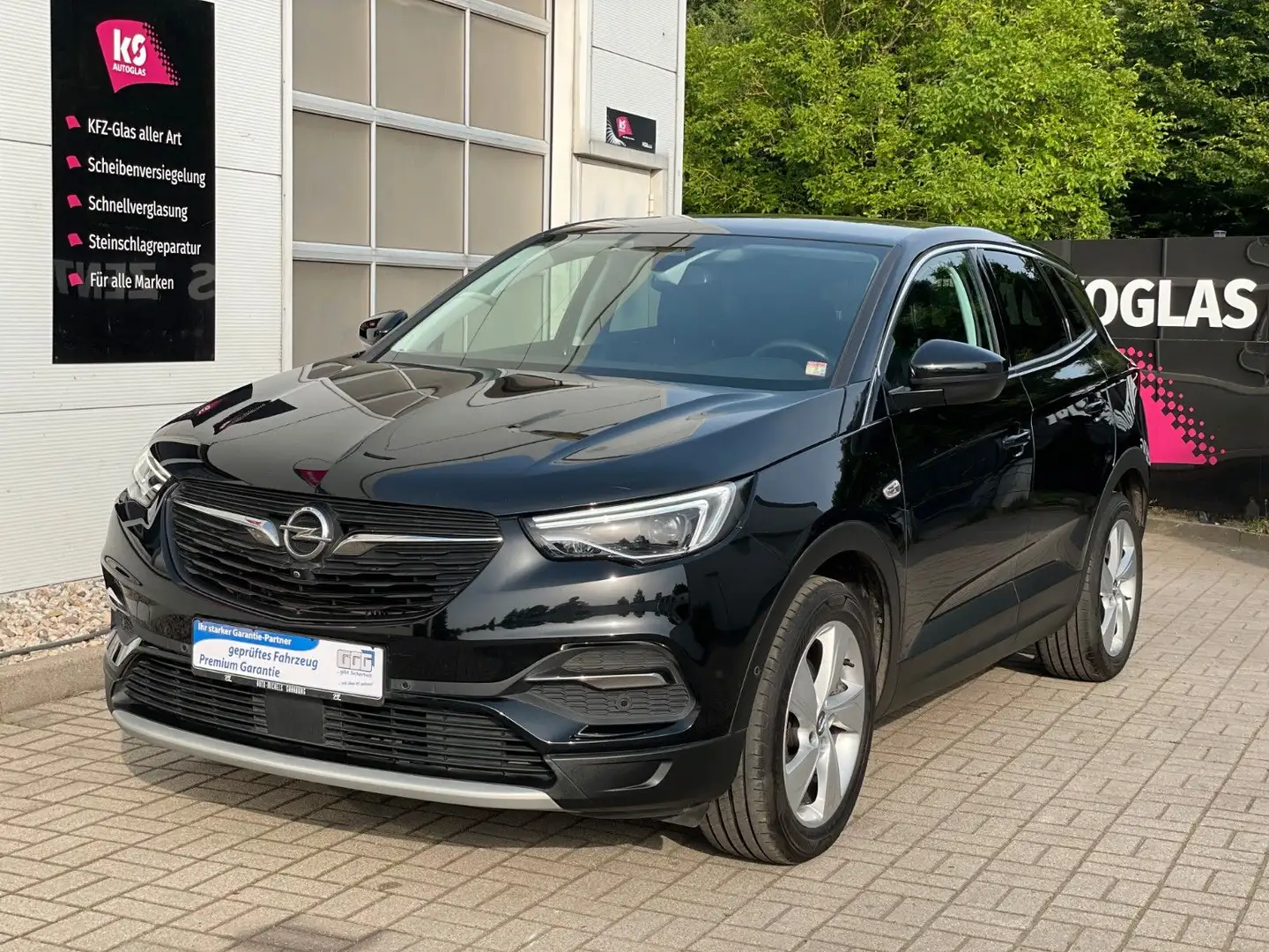 Opel Grandland X 1.6 Diesel 88kW Dynamic Schwarz - 1