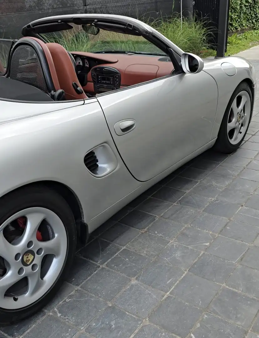 Porsche Boxster 986 - 1