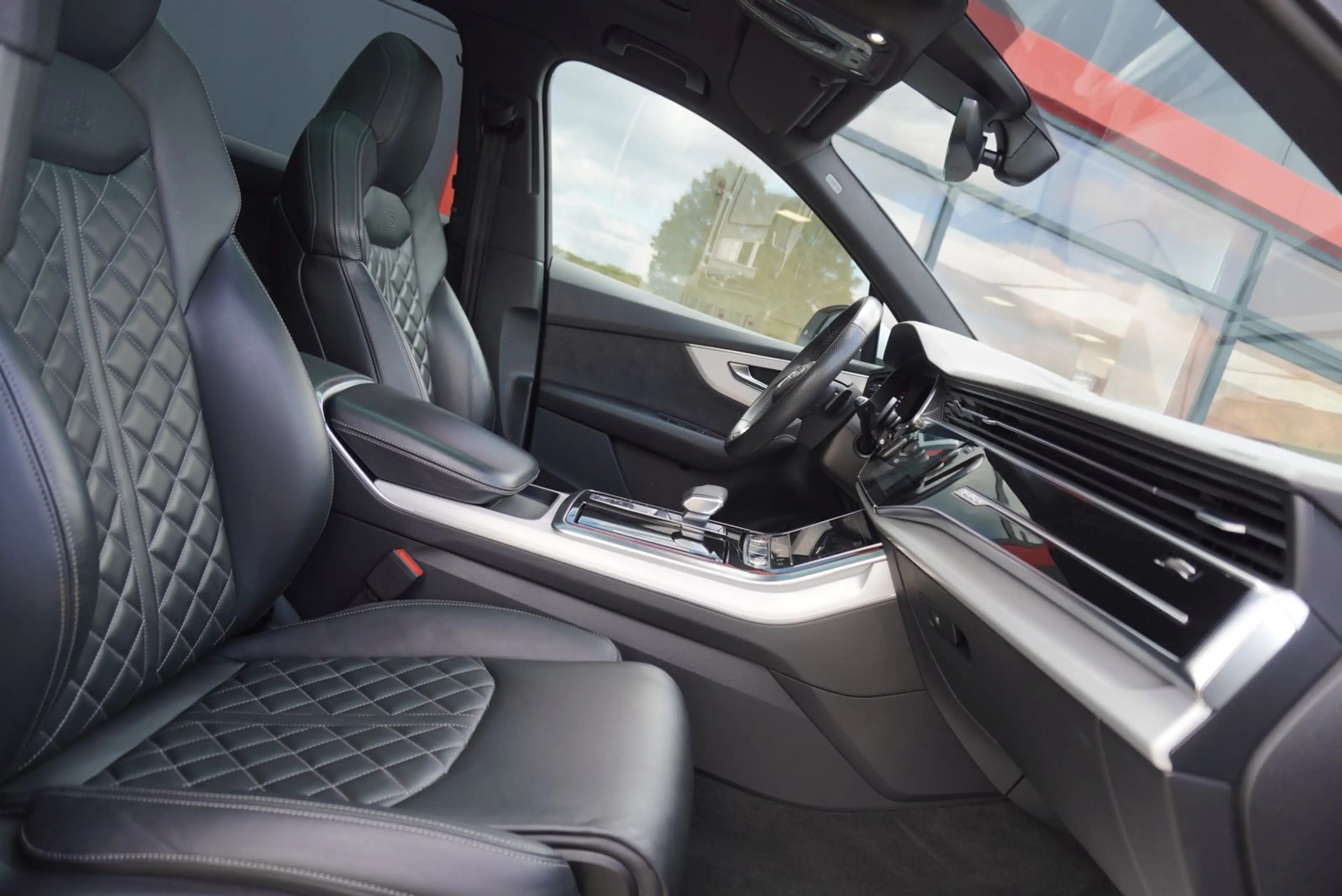 Audi SQ7 4.0 TDI/Pano/S-Sitze/22Zoll/Standhzg/Laser/ — photo 9