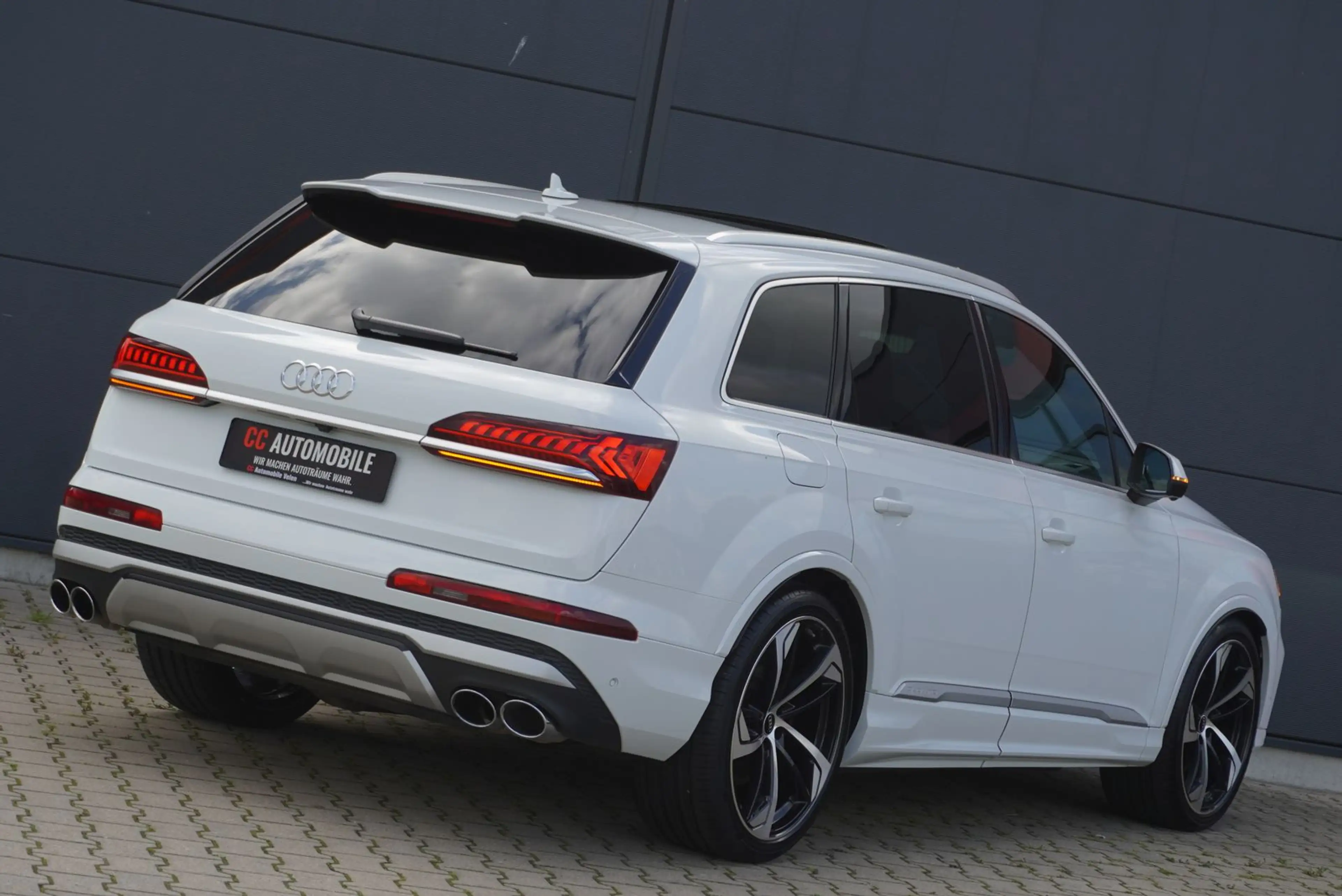 Audi SQ7 4.0 TDI/Pano/S-Sitze/22Zoll/Standhzg/Laser/ — photo 6