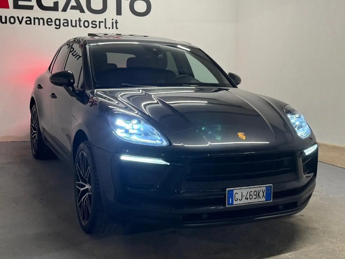 Porsche Macan 2.0 Gris - 2