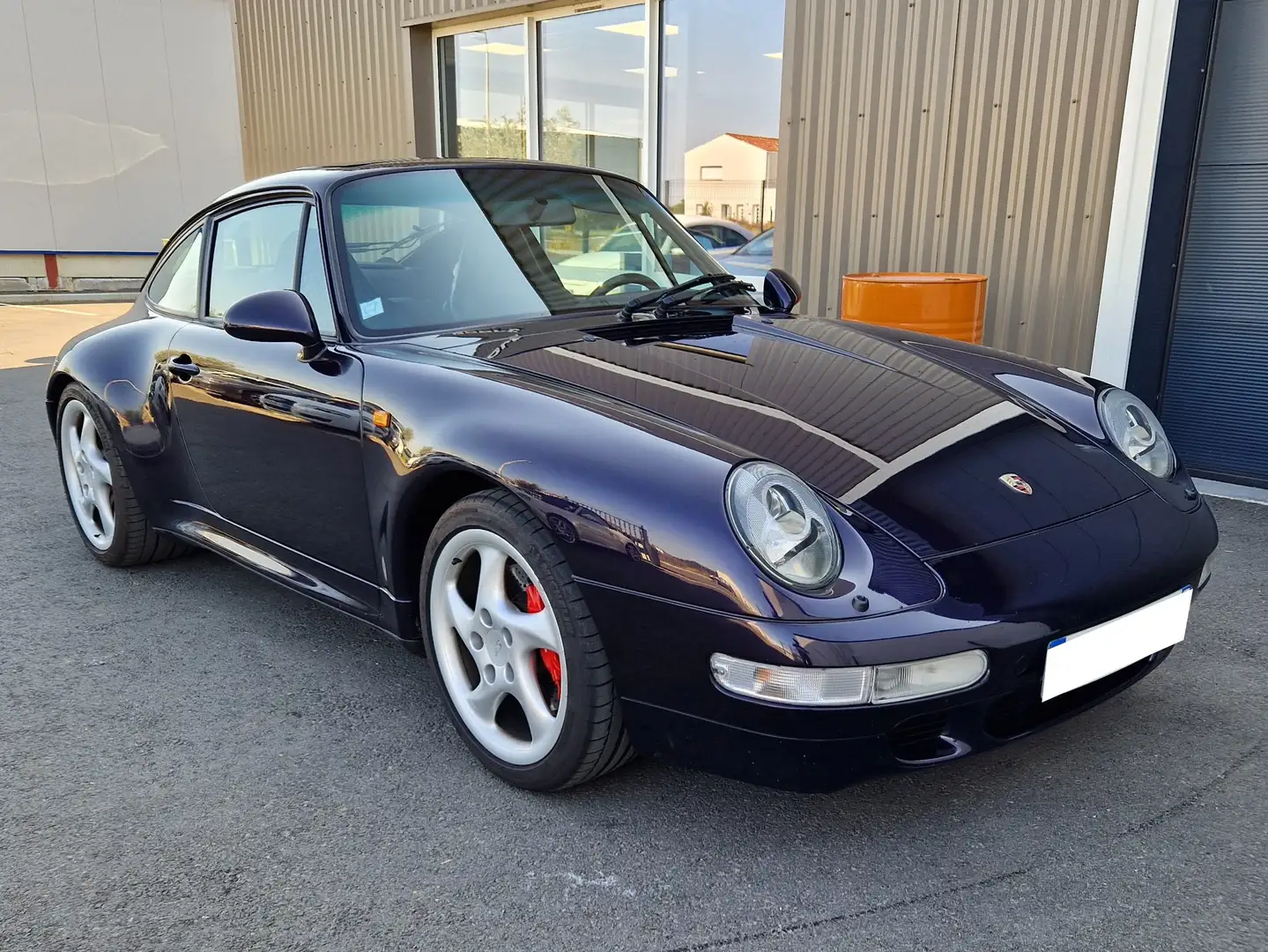 Porsche 993 Carrera 4 S Coupé 285 cv Violet - 2