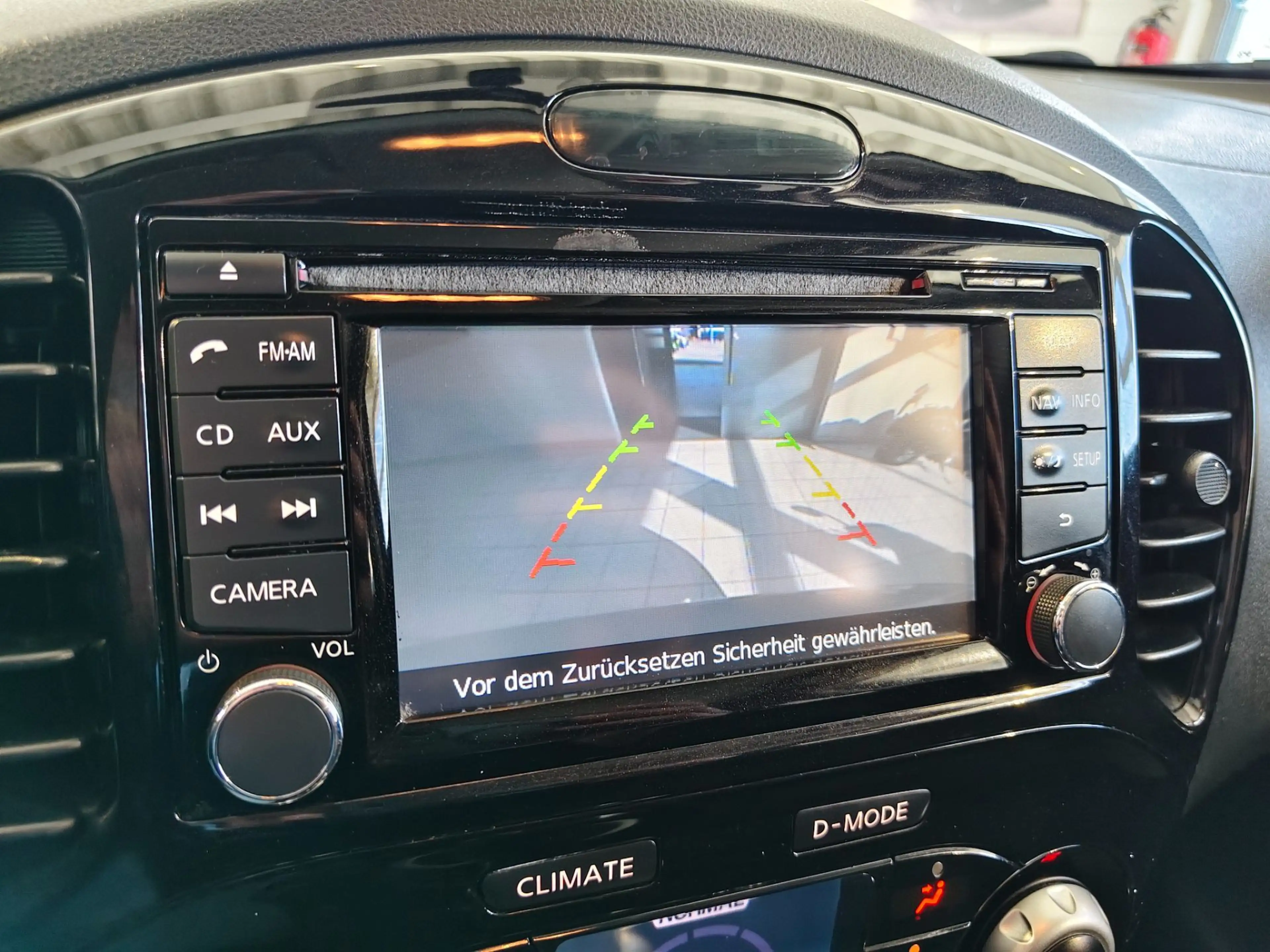 Nissan Juke 1,6 Acenta CVT — photo 9