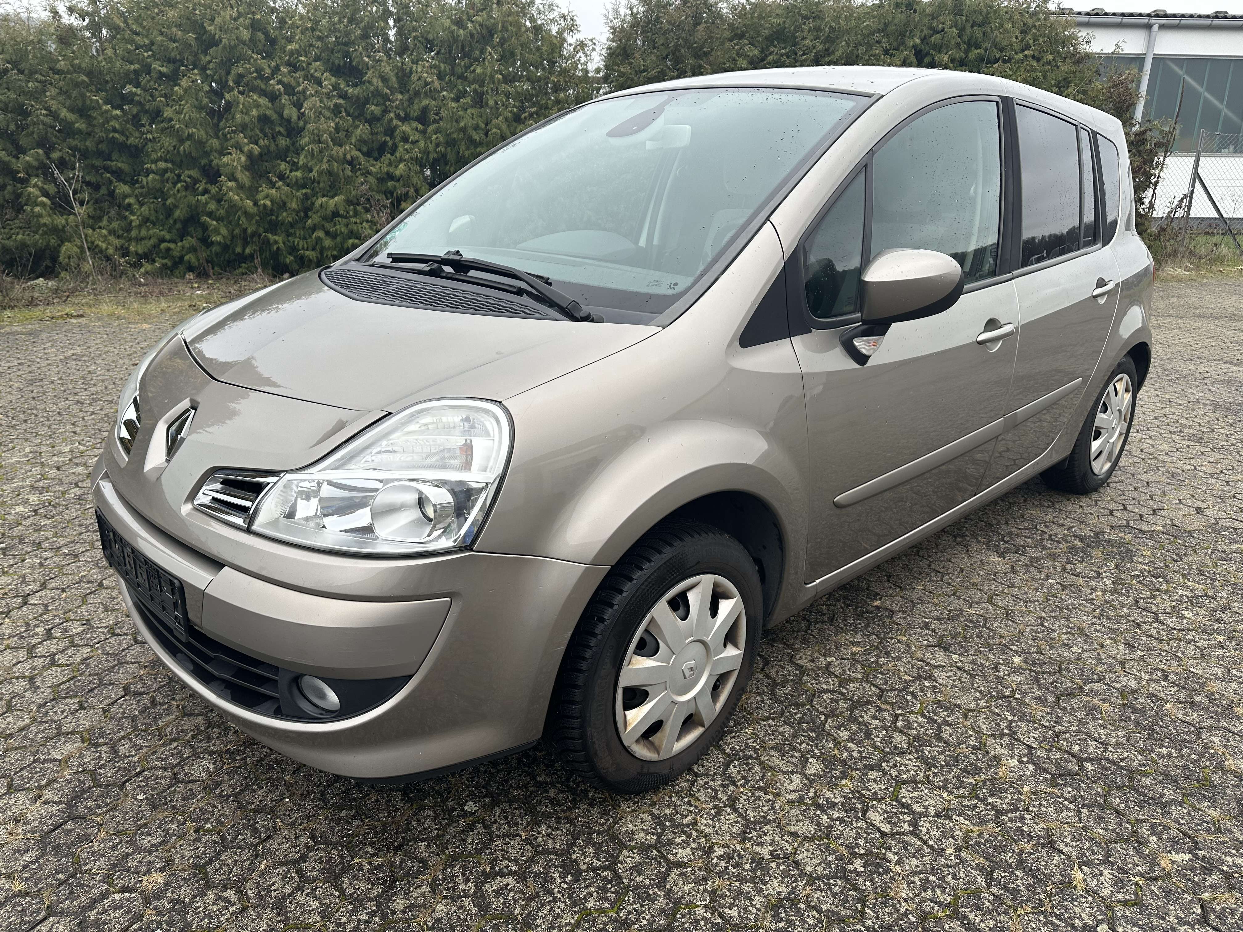 Second hand Renault Grand Modus 1.6