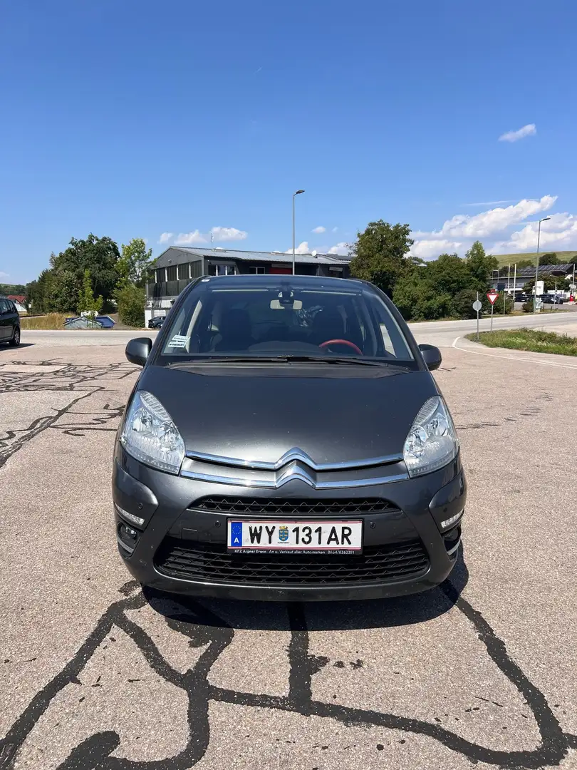 Citroen C4 Picasso 1.6 HDi FAP Exclusive - 1
