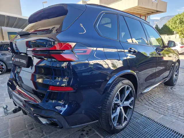 BMW X5 X5 view 3