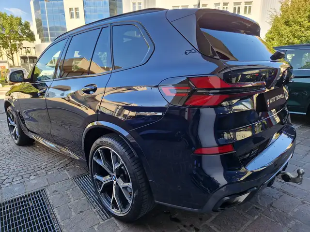 BMW X5 X5 view 4