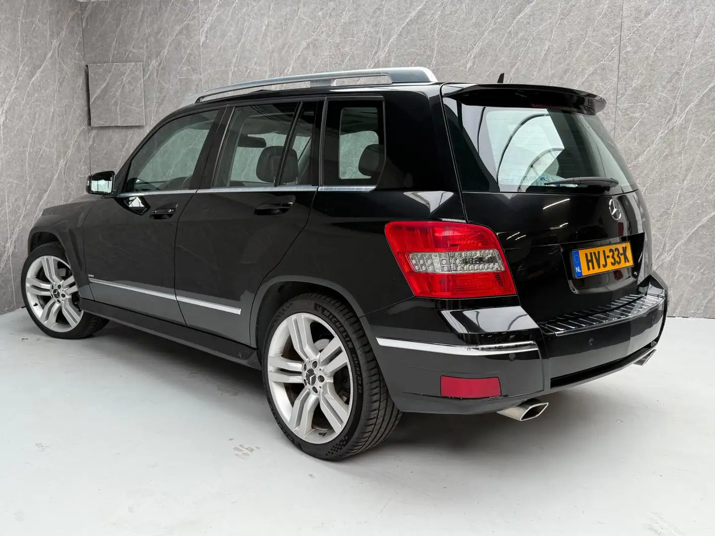 Mercedes-Benz GLK 280 First Edition 4-Matic / APK / YoungTimer Schwarz - 2