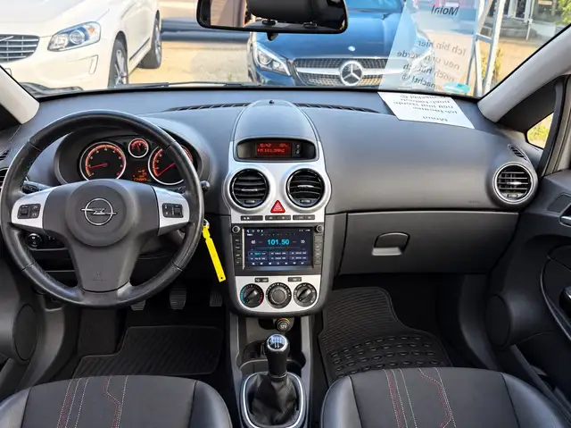 Opel Corsa view 9