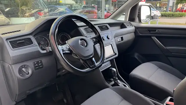 Volkswagen Caddy view 7