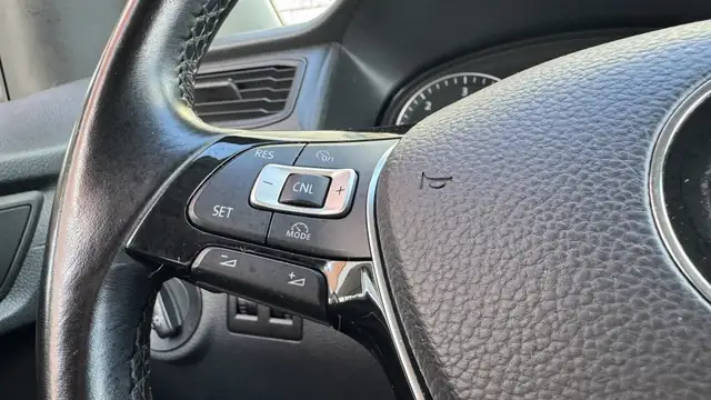Volkswagen Caddy view 18