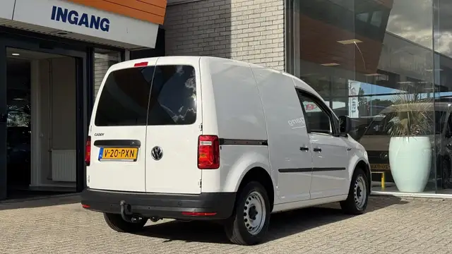 Volkswagen Caddy view 4