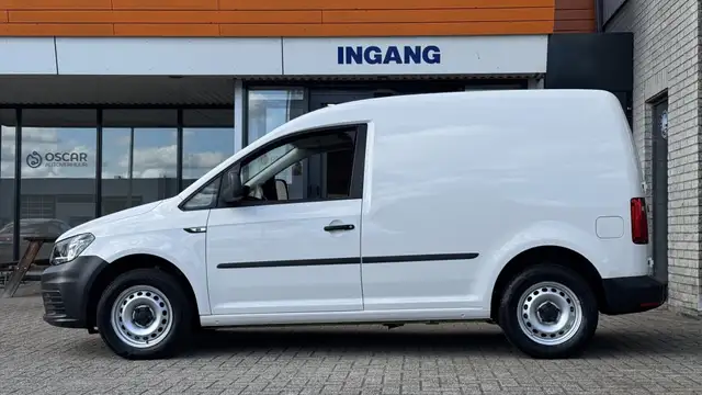 Volkswagen Caddy view 2