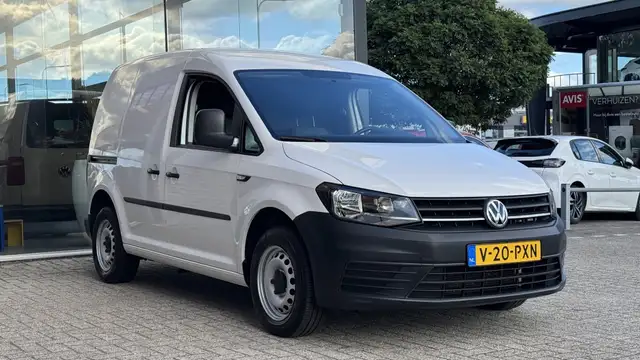 Volkswagen Caddy view 3