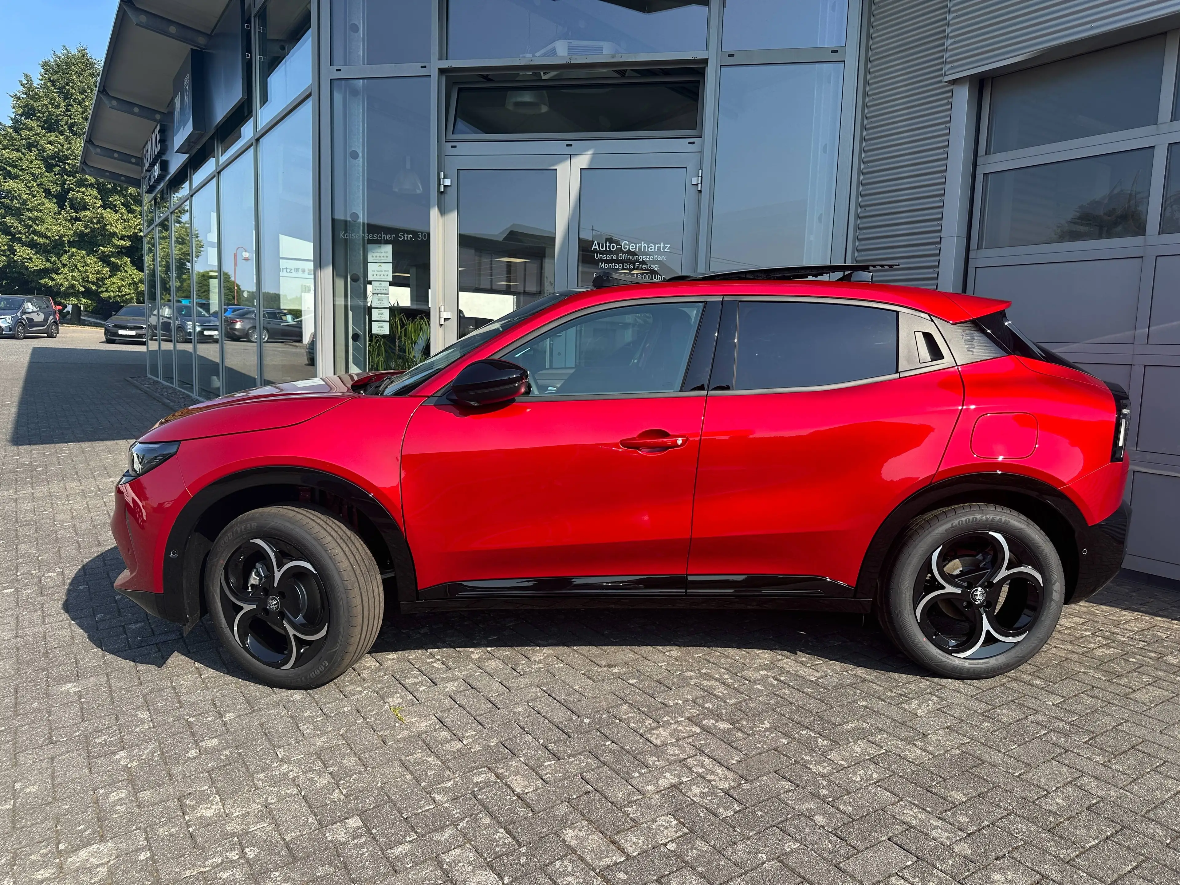 Alfa Romeo Junior Ibrida Hybrid / — photo 2