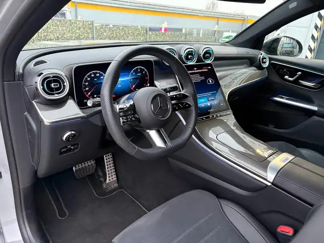 Mercedes-Benz GLC view 8