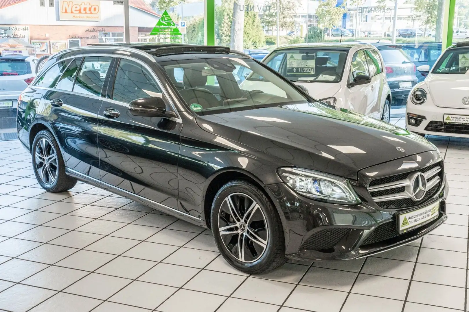 Mercedes-Benz C 220 T-Modell Avantgarde Panorama  Automatik Grün - 1