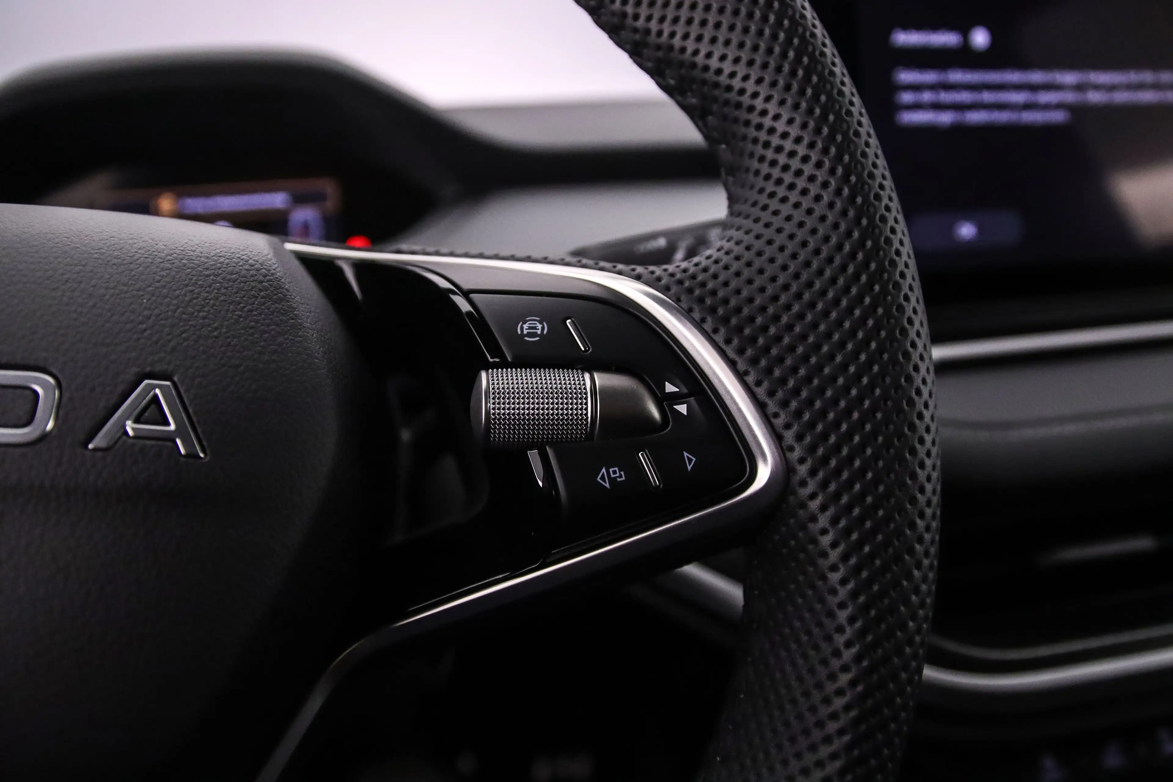 Skoda Elroq Elektromotor 61 kWh 190pk Sportline — photo 12