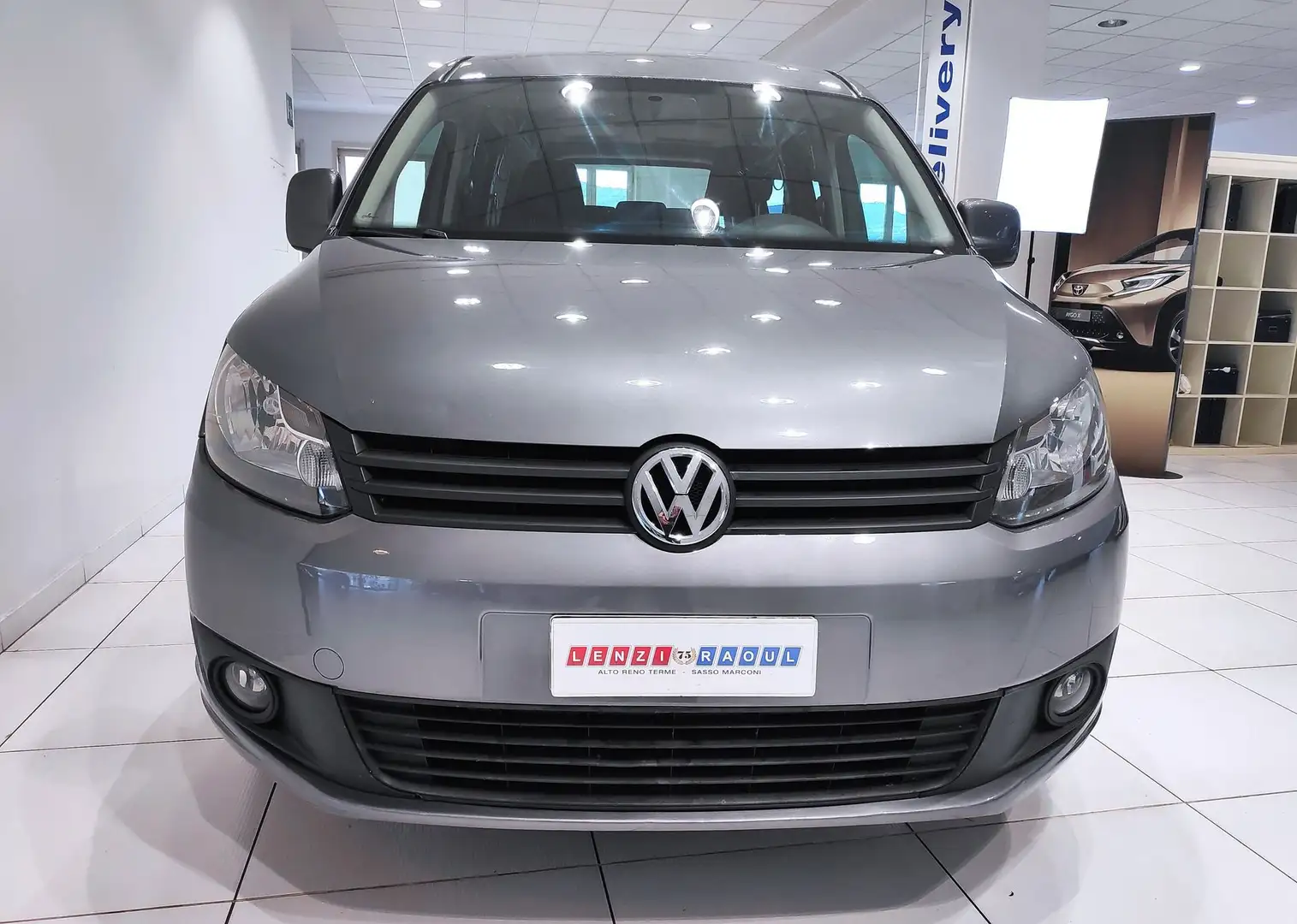 Volkswagen Caddy Caddy 2.0 Ecofuel 7 POSTI Trendline Maxi*7 POSTI* Grigio - 2