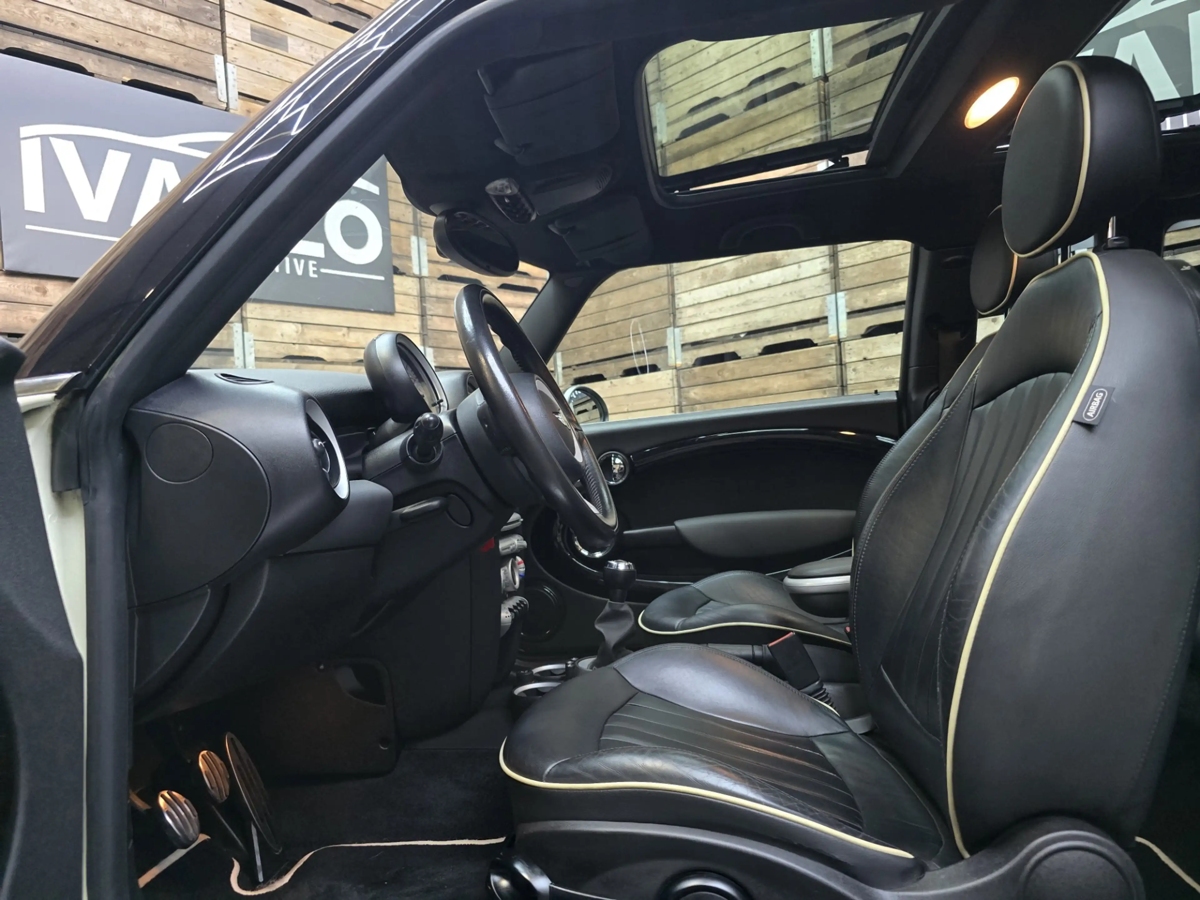 MINI Cooper S Clubman 1.6 Chili Panoramadak Navi Xenon Cruise 18"LM — photo 5
