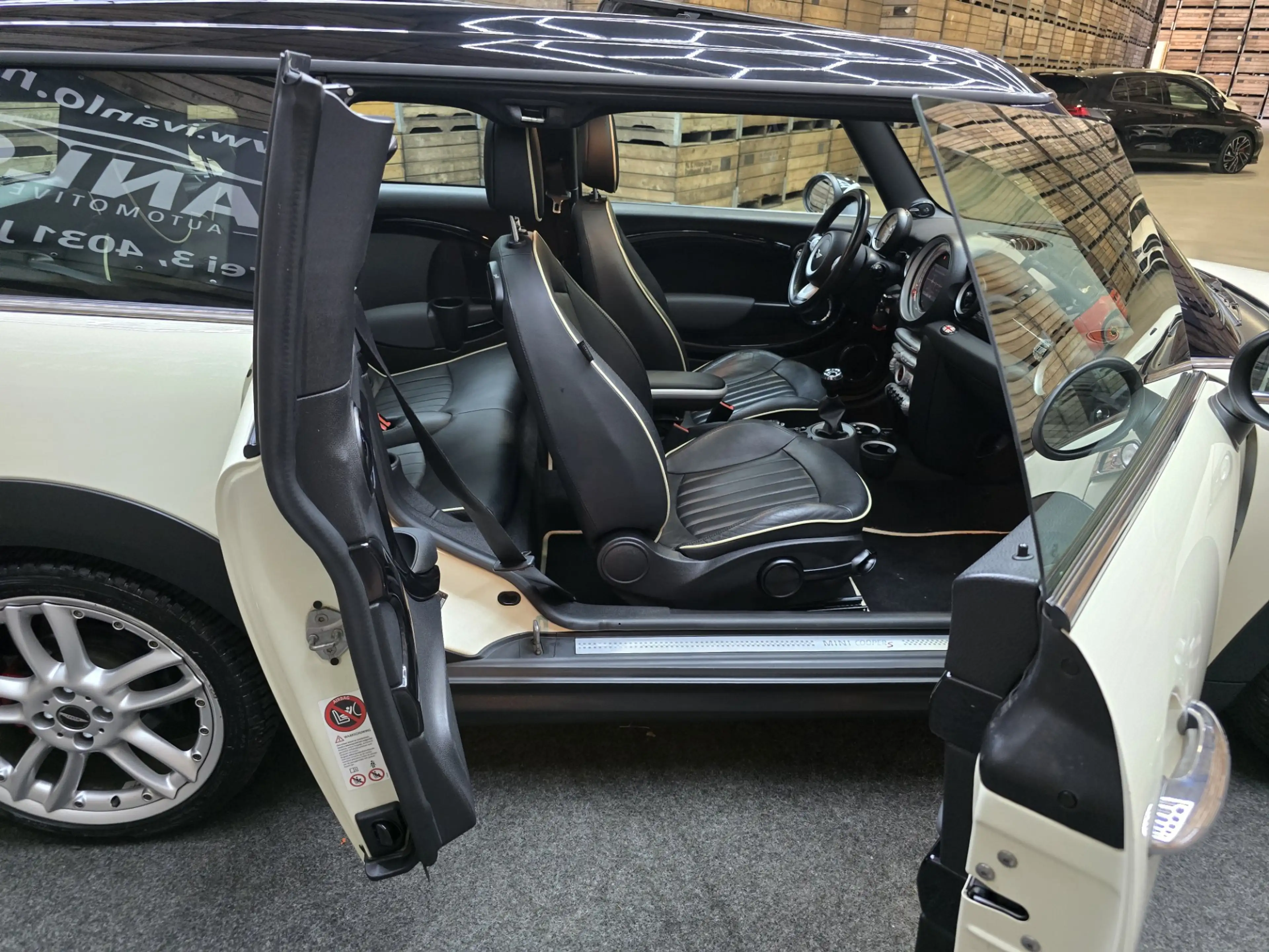 MINI Cooper S Clubman 1.6 Chili Panoramadak Navi Xenon Cruise 18"LM — photo 7