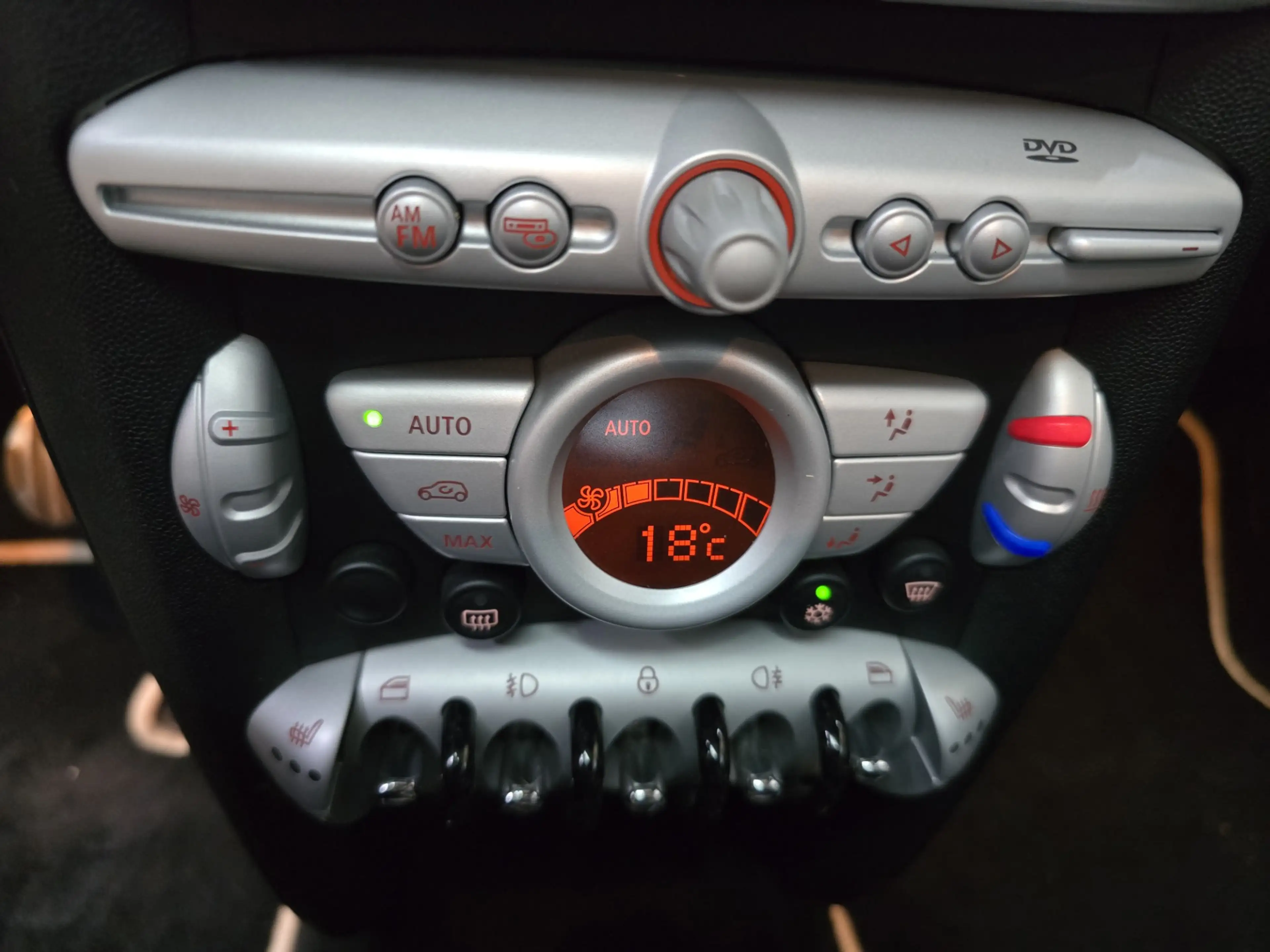 MINI Cooper S Clubman 1.6 Chili Panoramadak Navi Xenon Cruise 18"LM — photo 12