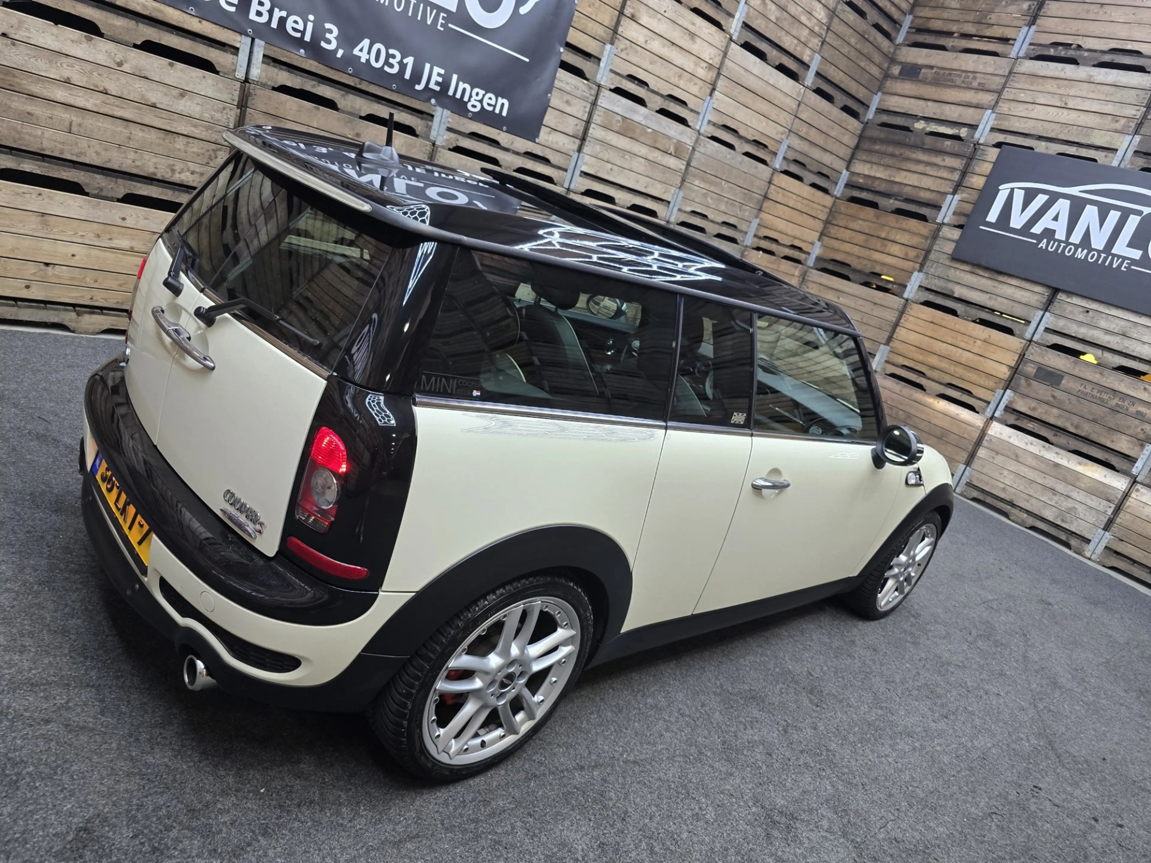 MINI Cooper S Clubman 1.6 Chili Panoramadak Navi Xenon Cruise 18"LM — photo 20