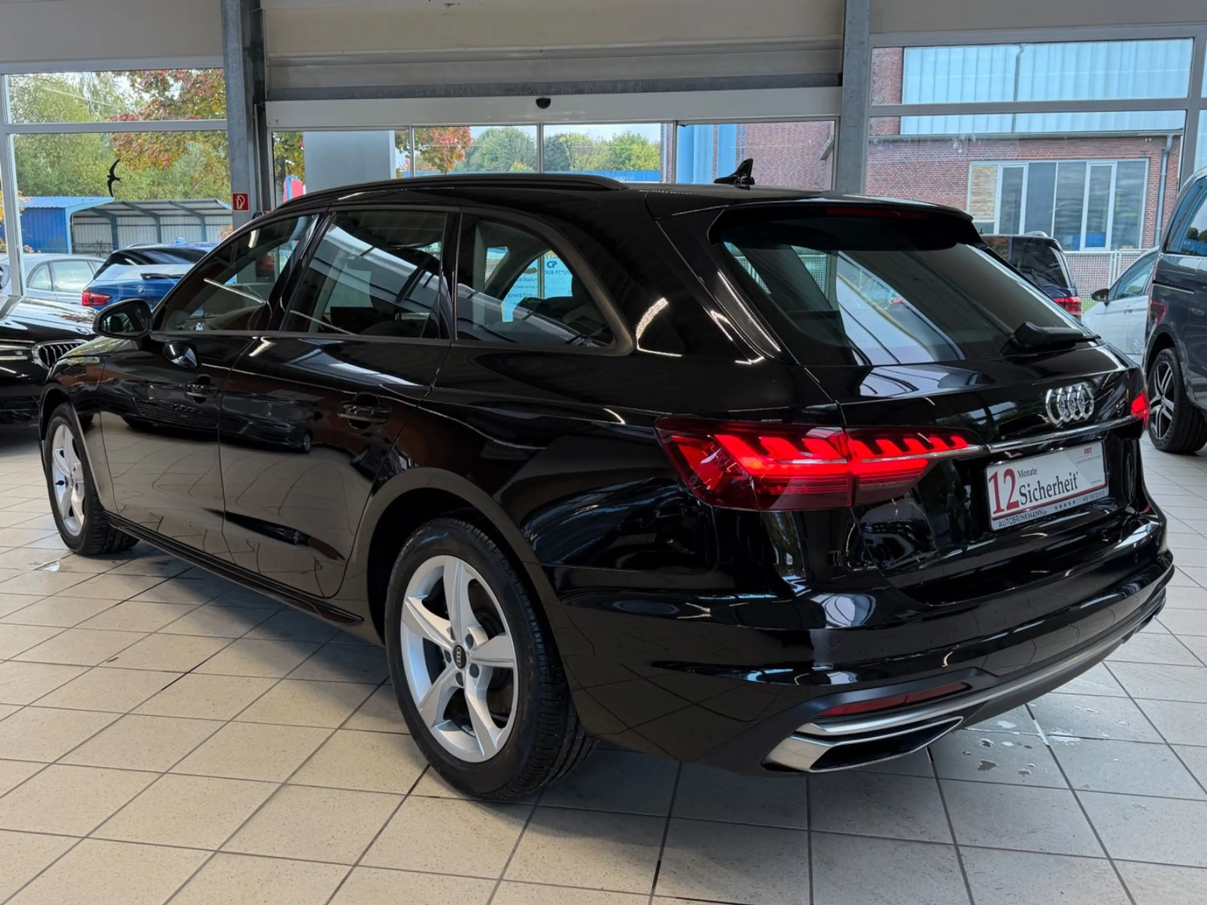 Audi A4 Avant 40 TDI S-Tronic/Totwinkel/B&O/R-Cam/MMI — photo 4