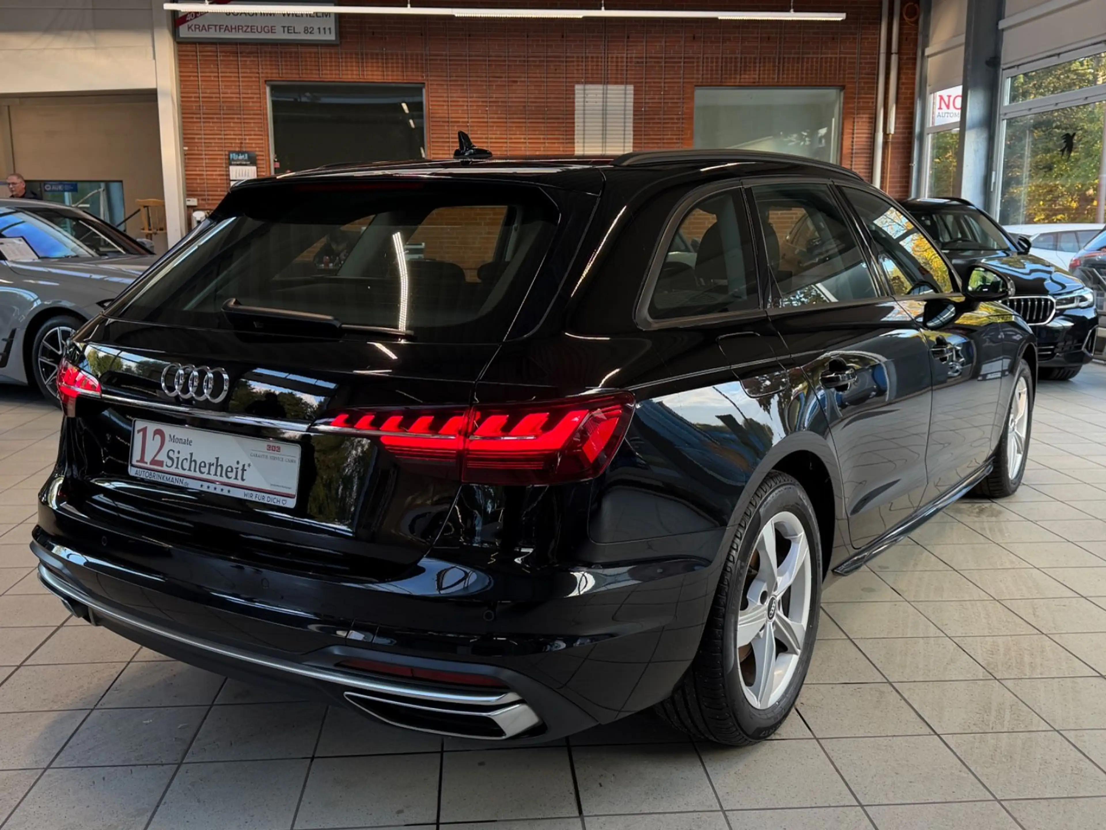 Audi A4 Avant 40 TDI S-Tronic/Totwinkel/B&O/R-Cam/MMI — photo 9