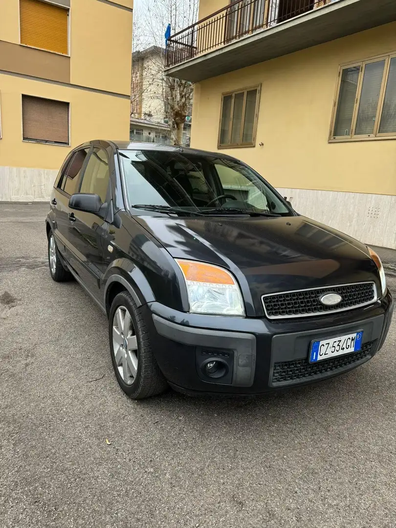 Ford Fusion 1.6 tdci Collection - 1