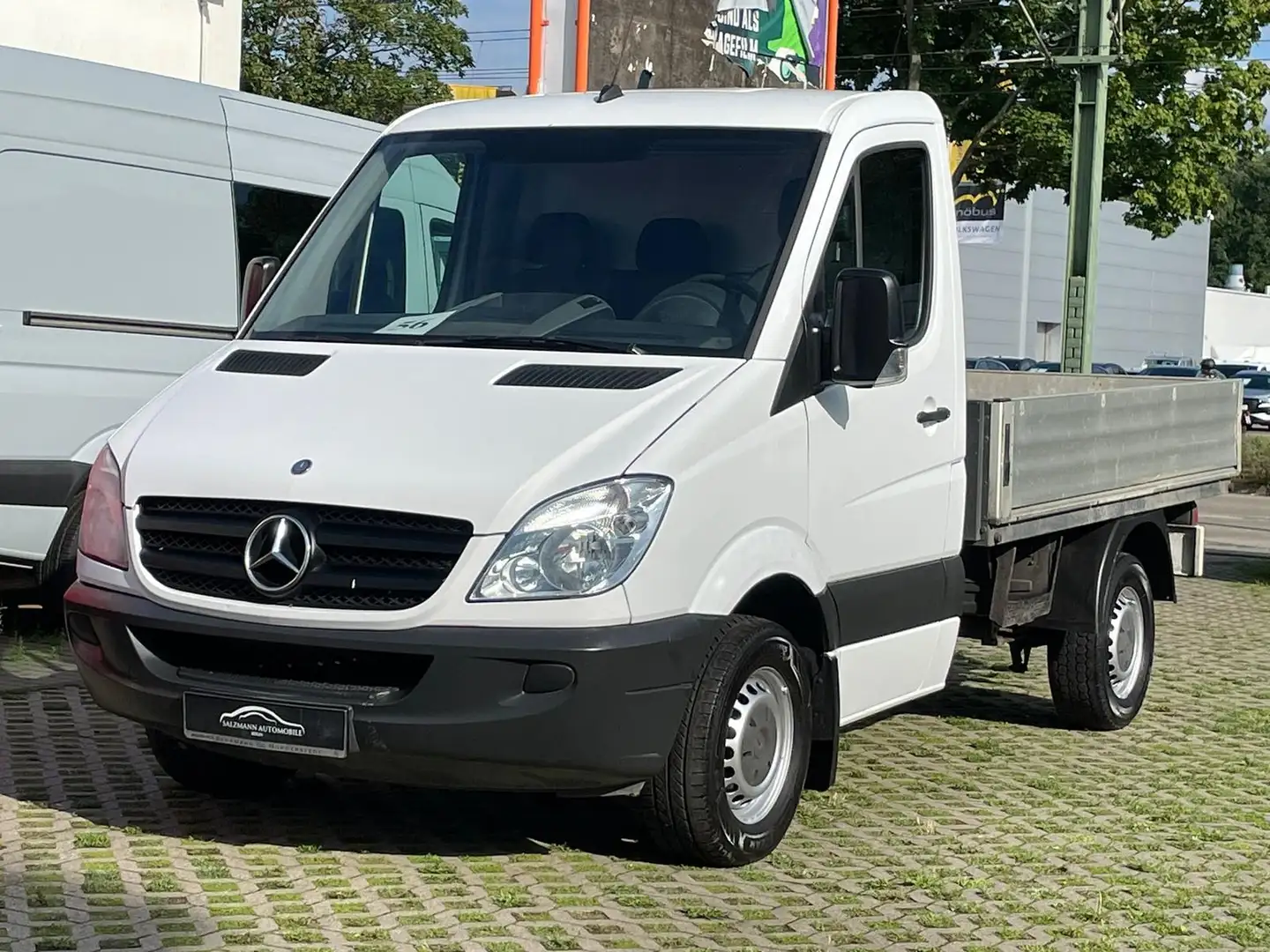 Mercedes-Benz Sprinter 209 CDI/Pritsche LANG/2.H/AHK/HU06/2026 White - 1
