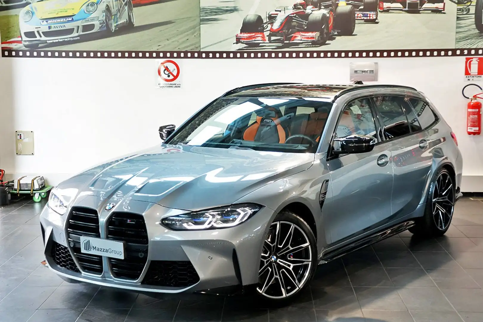BMW M3 Touring Competition M xDrive - PELLE ORANGE/LASER Šedá - 1