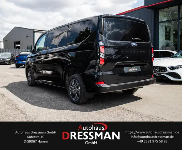 Ford Tourneo Custom view 6