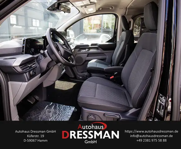 Ford Tourneo Custom view 11